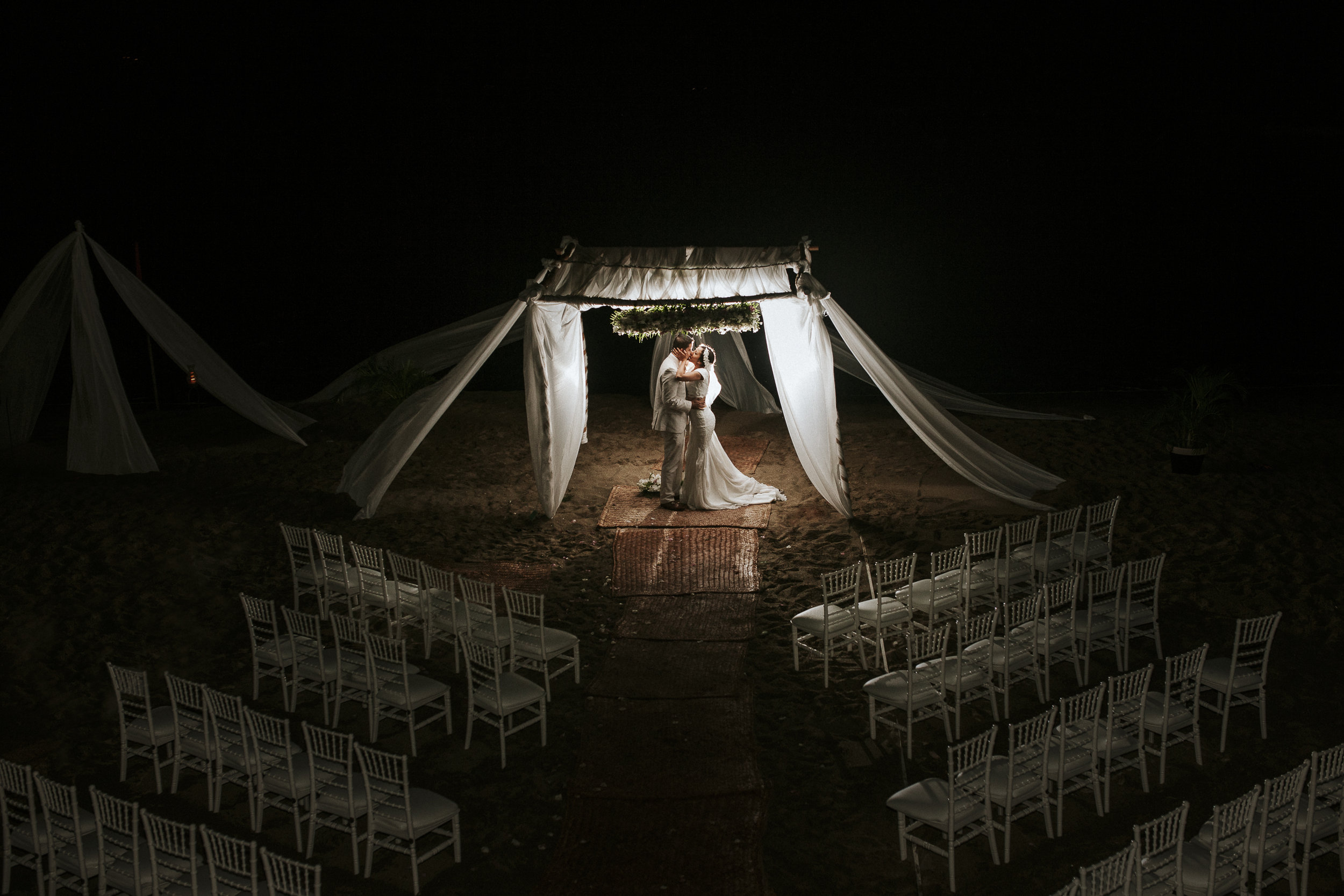 Fotografo-de-bodas-destino-Mexico-wedding-destination-photographer-san-miguel-de-allende-guanajuato-queretaro-boho-bohemian-bohemio-chic-editorial-carotida-photographer-sayulita-nayarit