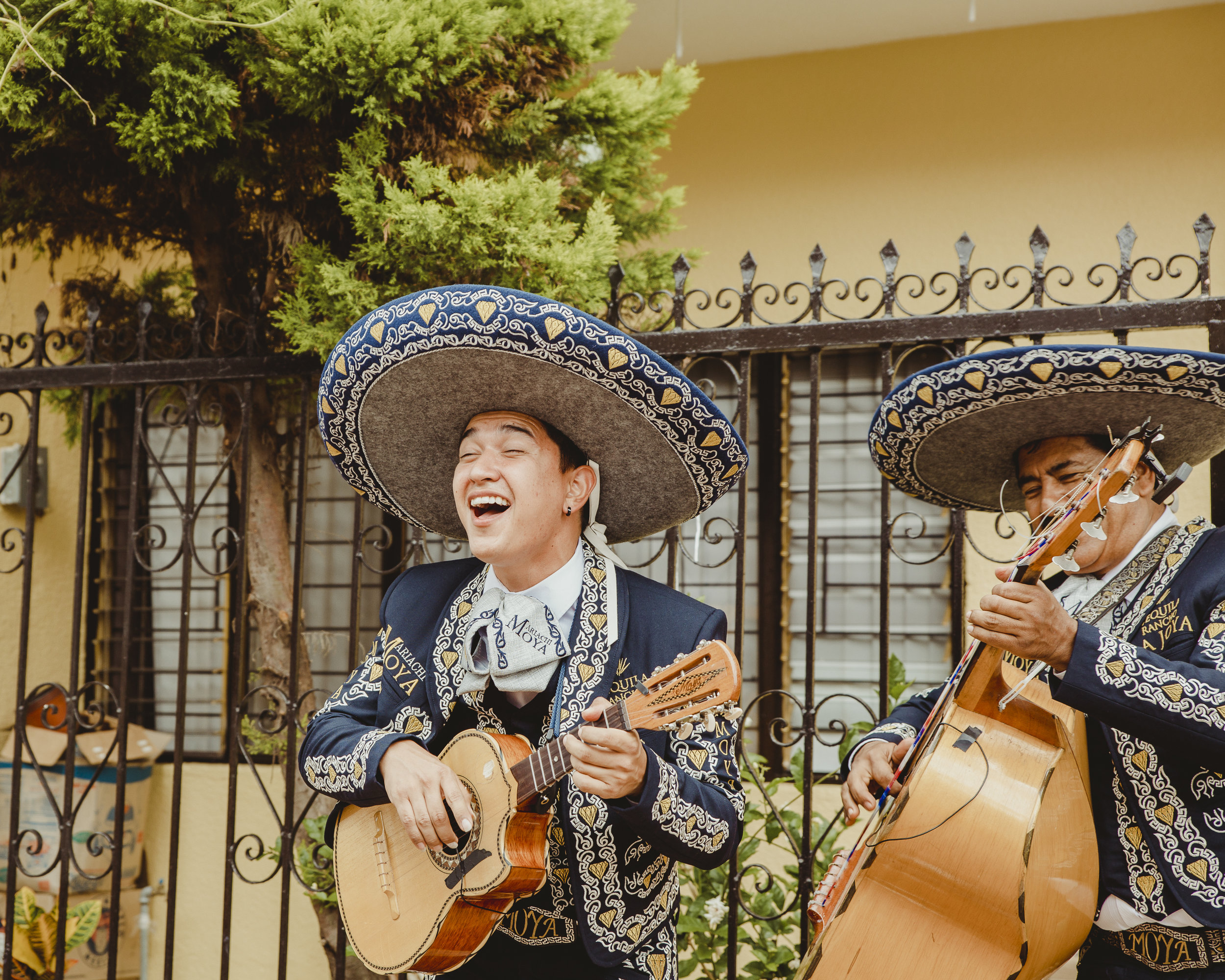 Fotografo-de-bodas-destino-Mexico-wedding-destination-photographer-san-miguel-de-allende-guanajuato-queretaro-boho-bohemian-bohemio-chic-editorial-carotida-photographer-lago-michoacan-sierra