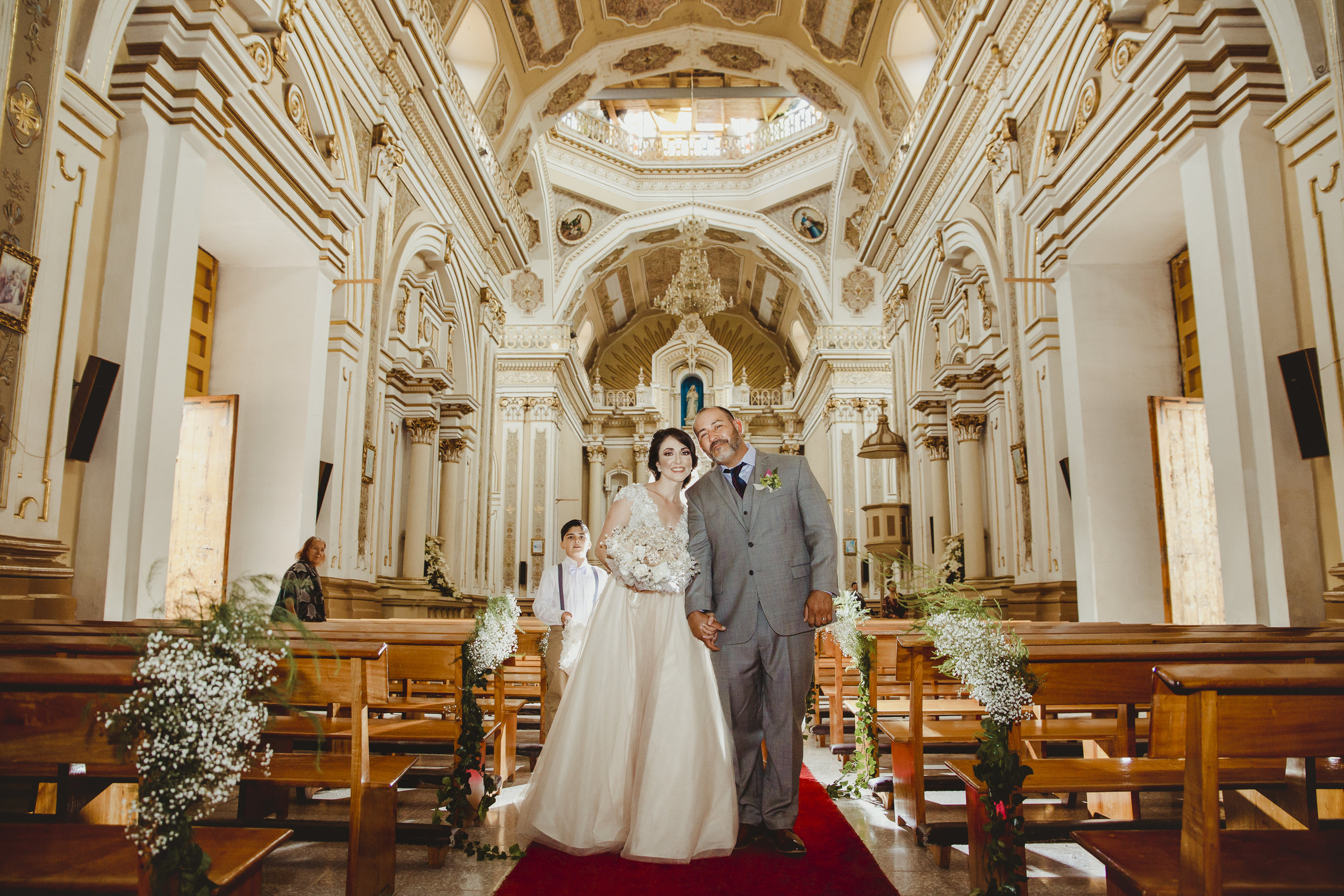 Fotografo-de-bodas-destino-Mexico-wedding-destination-photographer-san-miguel-de-allende-guanajuato-queretaro-boho-bohemian-bohemio-chic-editorial-carotida-photographer-lago-michoacan-sierra