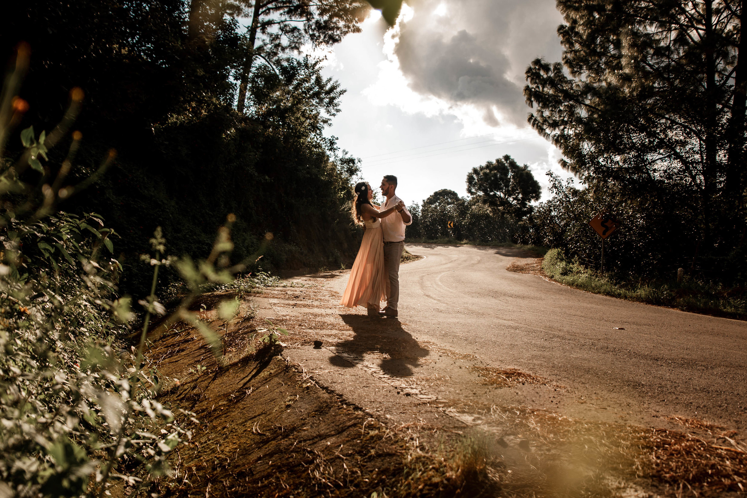 Fotografo-de-bodas-destino-Mexico-wedding-destination-photographer-san-miguel-de-allende-guanajuato-queretaro-boho-bohemian-bohemio-chic-editorial-carotida-photographer-naturaleza