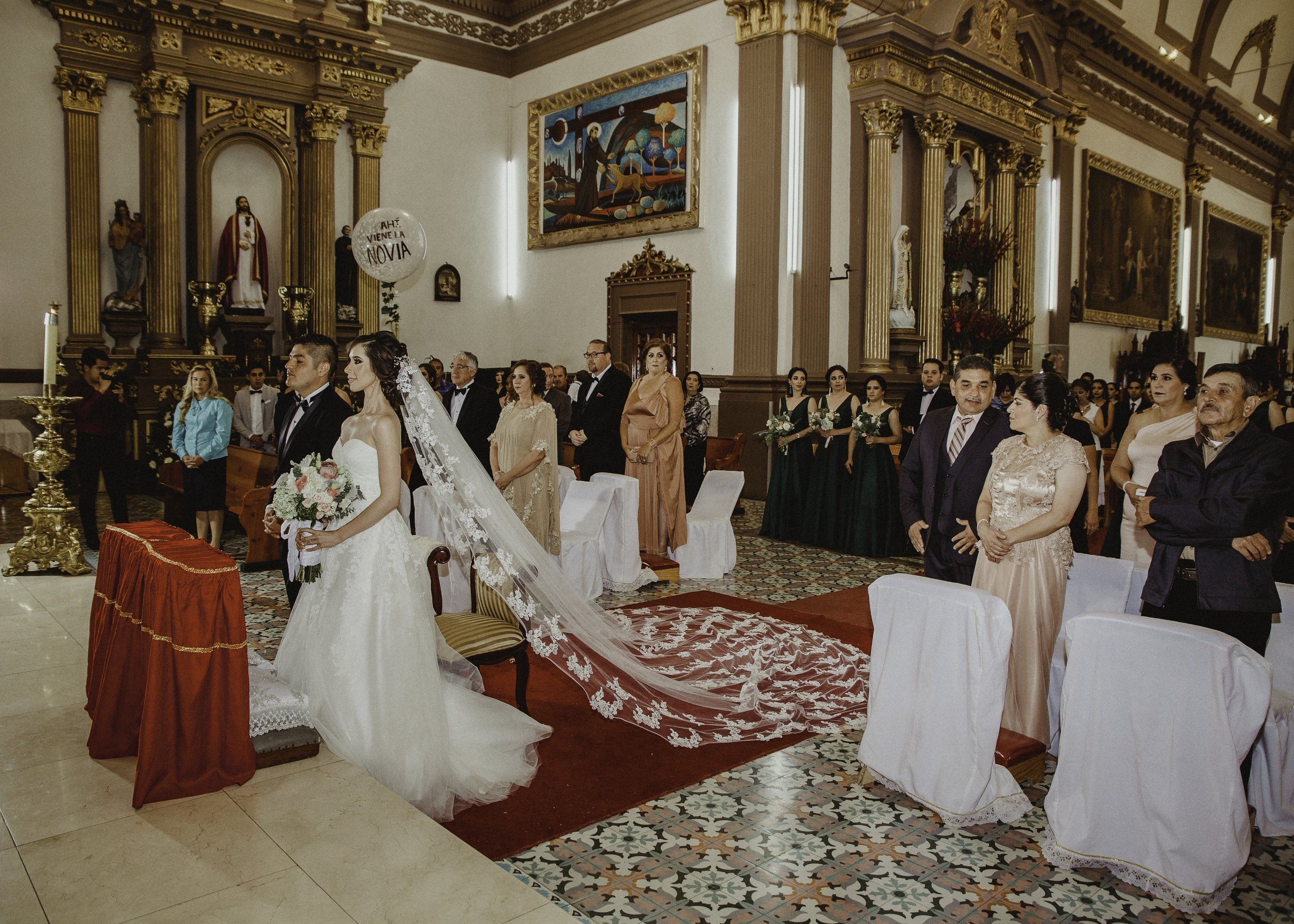 Fotografo-de-bodas-destino-Mexico-wedding-destination-photographer-san-miguel-de-allende-guanajuato-queretaro-boho-bohemian-bohemio-chic-editorial-carotida-photographer-lago-michoacan-los-cabos