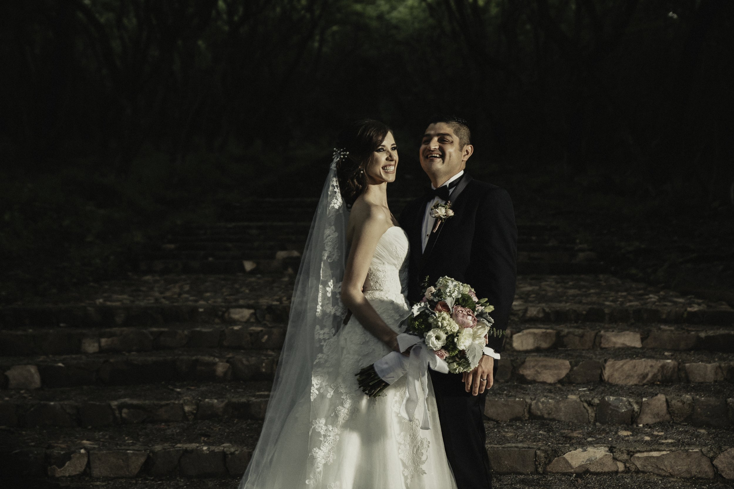 Fotografo-de-bodas-destino-Mexico-wedding-destination-photographer-san-miguel-de-allende-guanajuato-queretaro-boho-bohemian-bohemio-chic-editorial-carotida-photographer-lago-michoacan-los-cabos