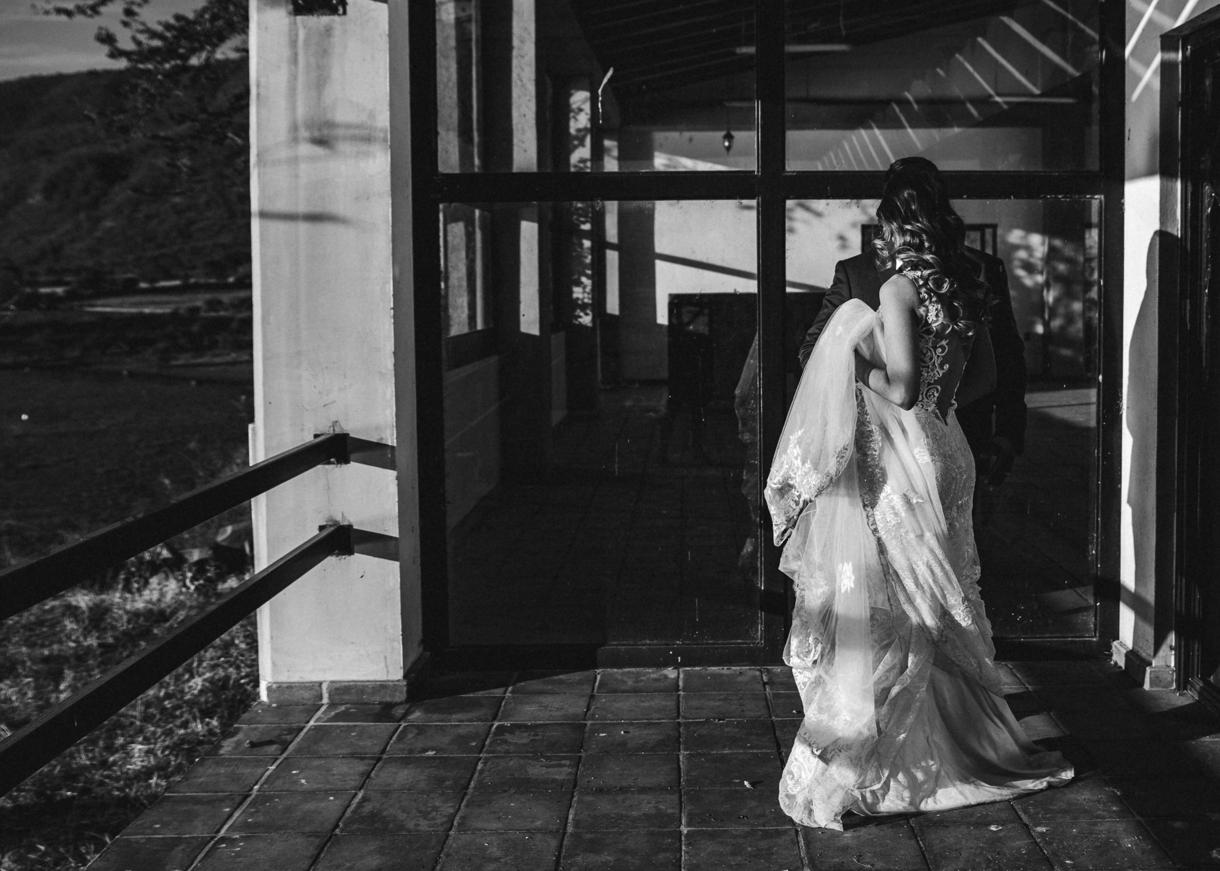 Fotografo-de-bodas-destino-Mexico-wedding-destination-photographer-san-miguel-de-allende-guanajuato-queretaro-boho-bohemian-bohemio-chic-editorial-carotida-photographer-lago-michoacan