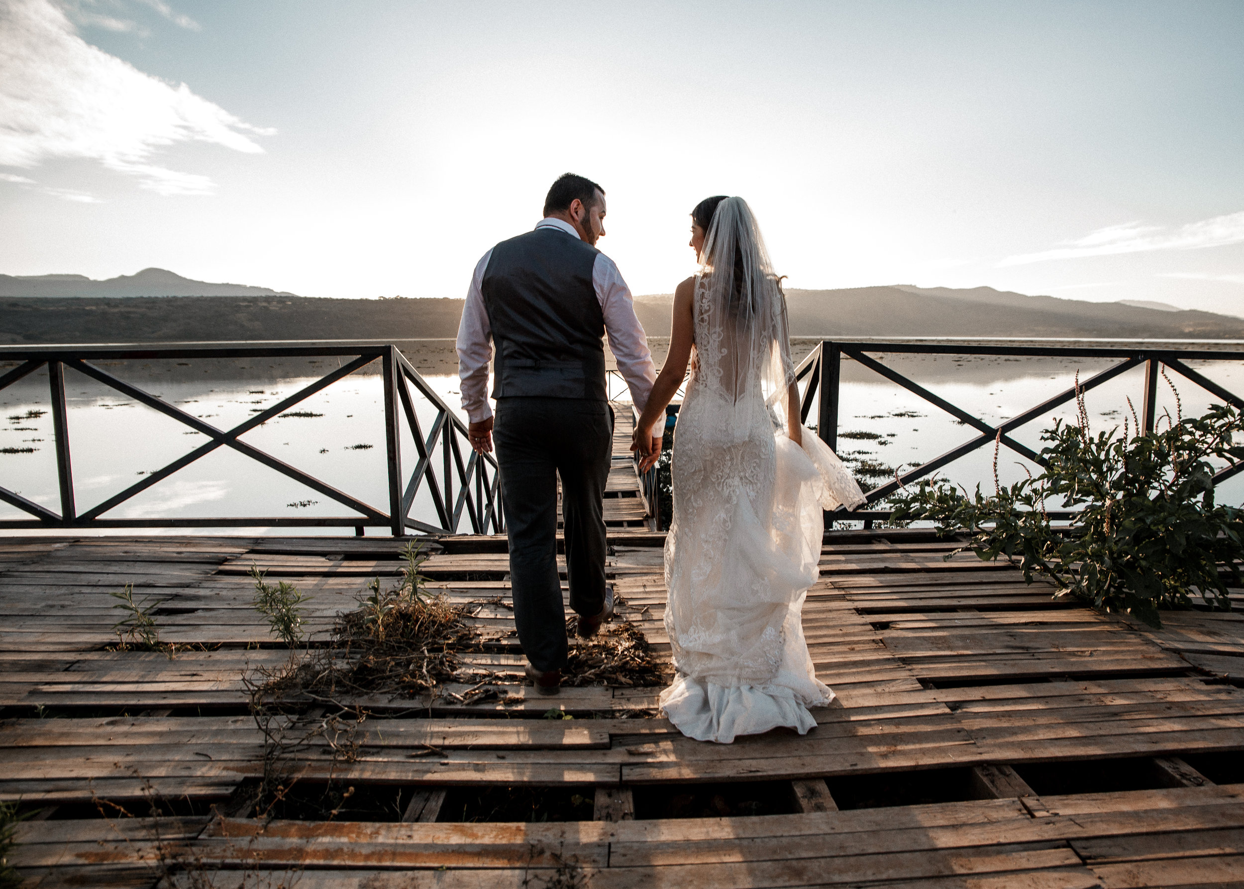 Fotografo-de-bodas-destino-Mexico-wedding-destination-photographer-san-miguel-de-allende-guanajuato-queretaro-boho-bohemian-bohemio-chic-editorial-carotida-photographer-lago-michoacan