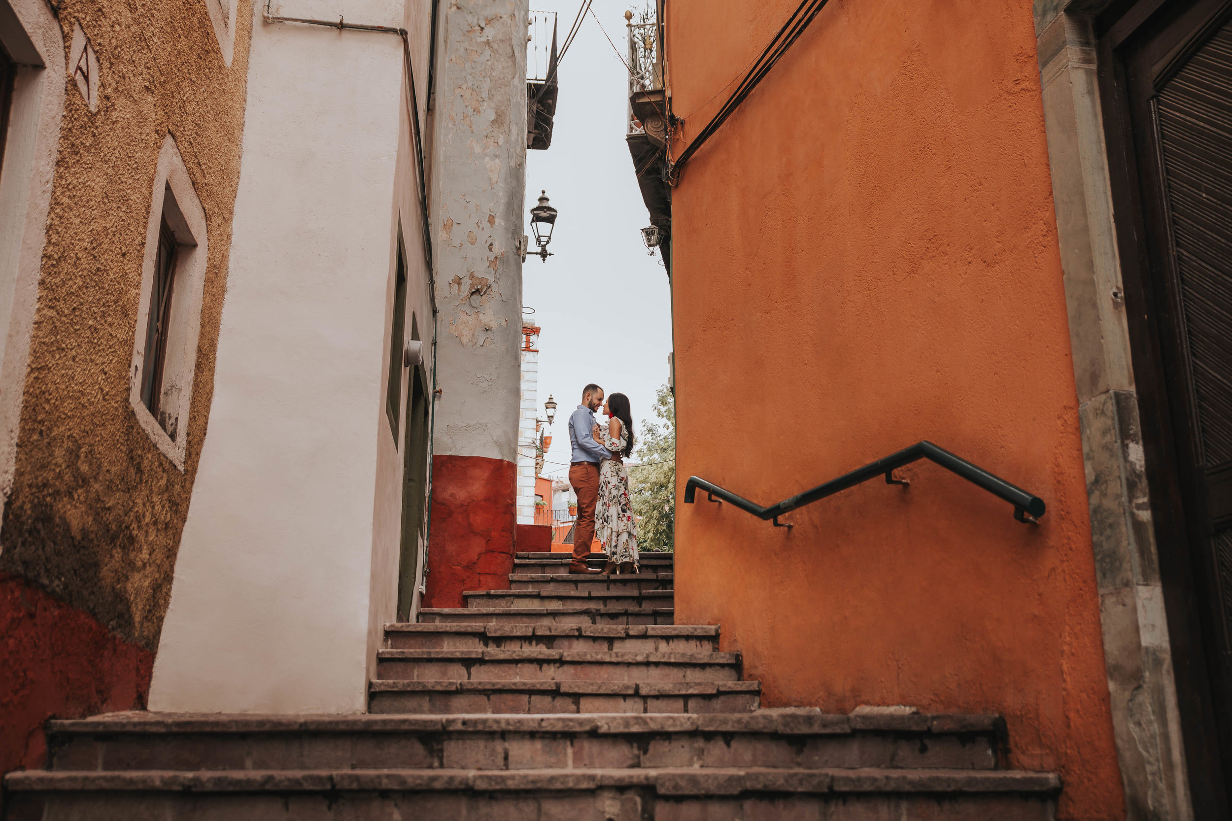 Fotografo-de-bodas-destino-Mexico-wedding-destination-photographer-san-miguel-de-allende-guanajuato-queretaro-boho-bohemian-bohemio-chic-editorial-carotida-photographer-castillo-santa-cecilia