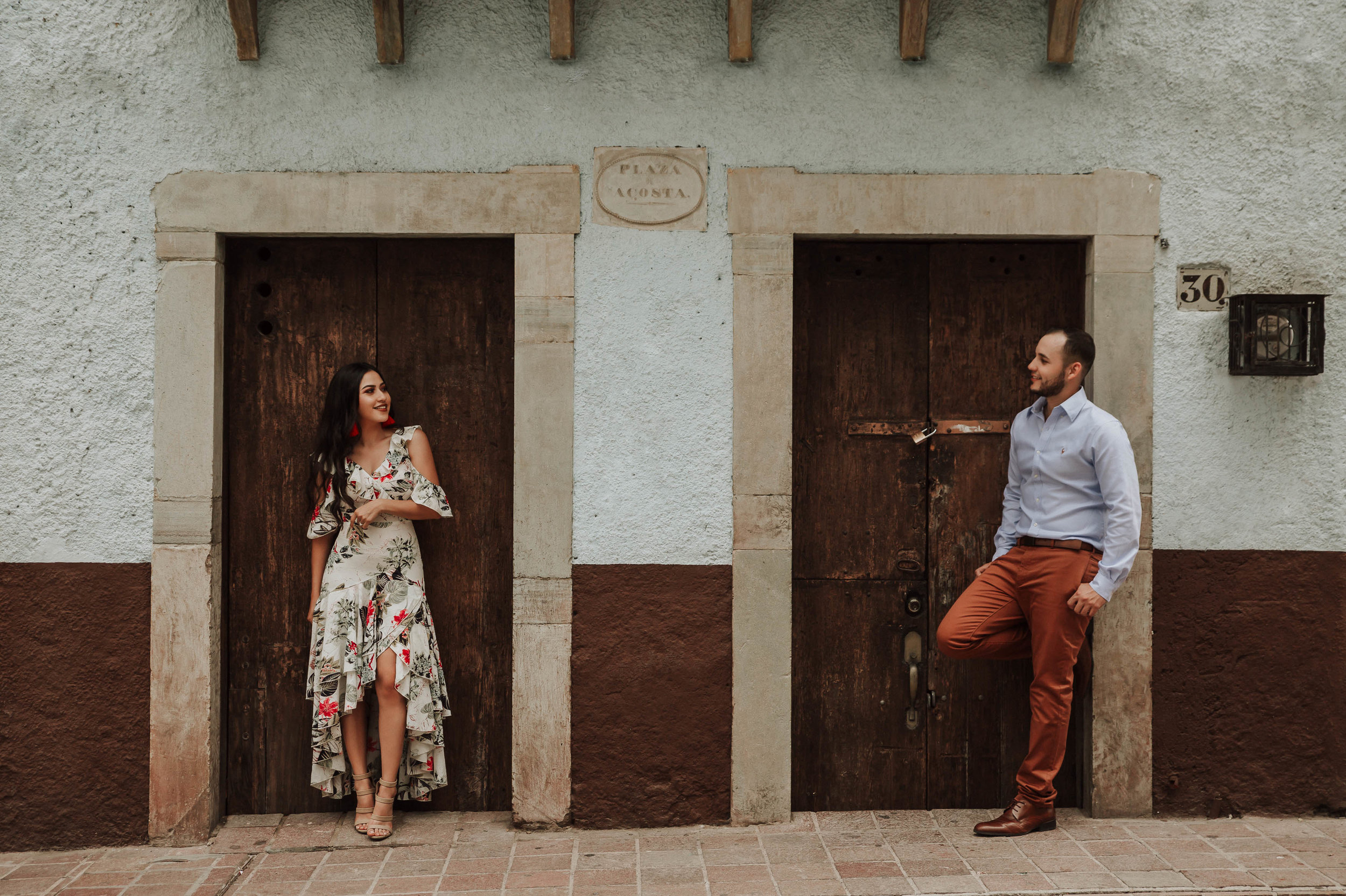 Fotografo-de-bodas-destino-Mexico-wedding-destination-photographer-san-miguel-de-allende-guanajuato-queretaro-boho-bohemian-bohemio-chic-editorial-carotida-photographer-castillo-santa-cecilia