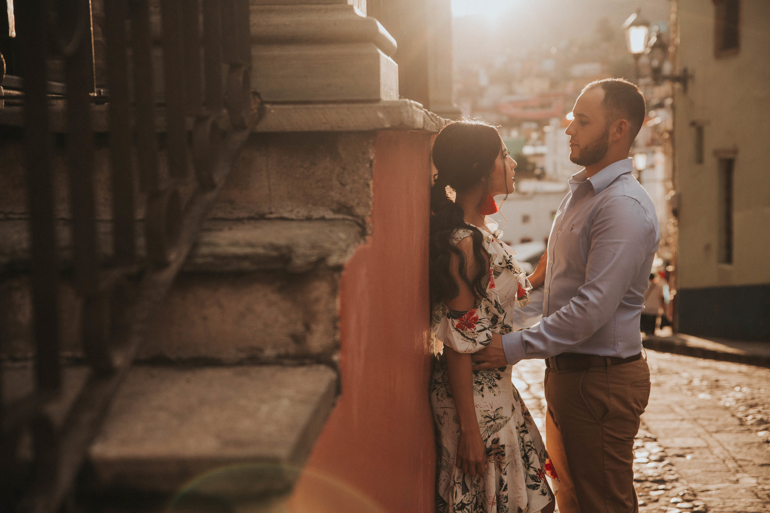 Fotografo-de-bodas-destino-Mexico-wedding-destination-photographer-san-miguel-de-allende-guanajuato-queretaro-boho-bohemian-bohemio-chic-editorial-carotida-photographer-castillo-santa-cecilia