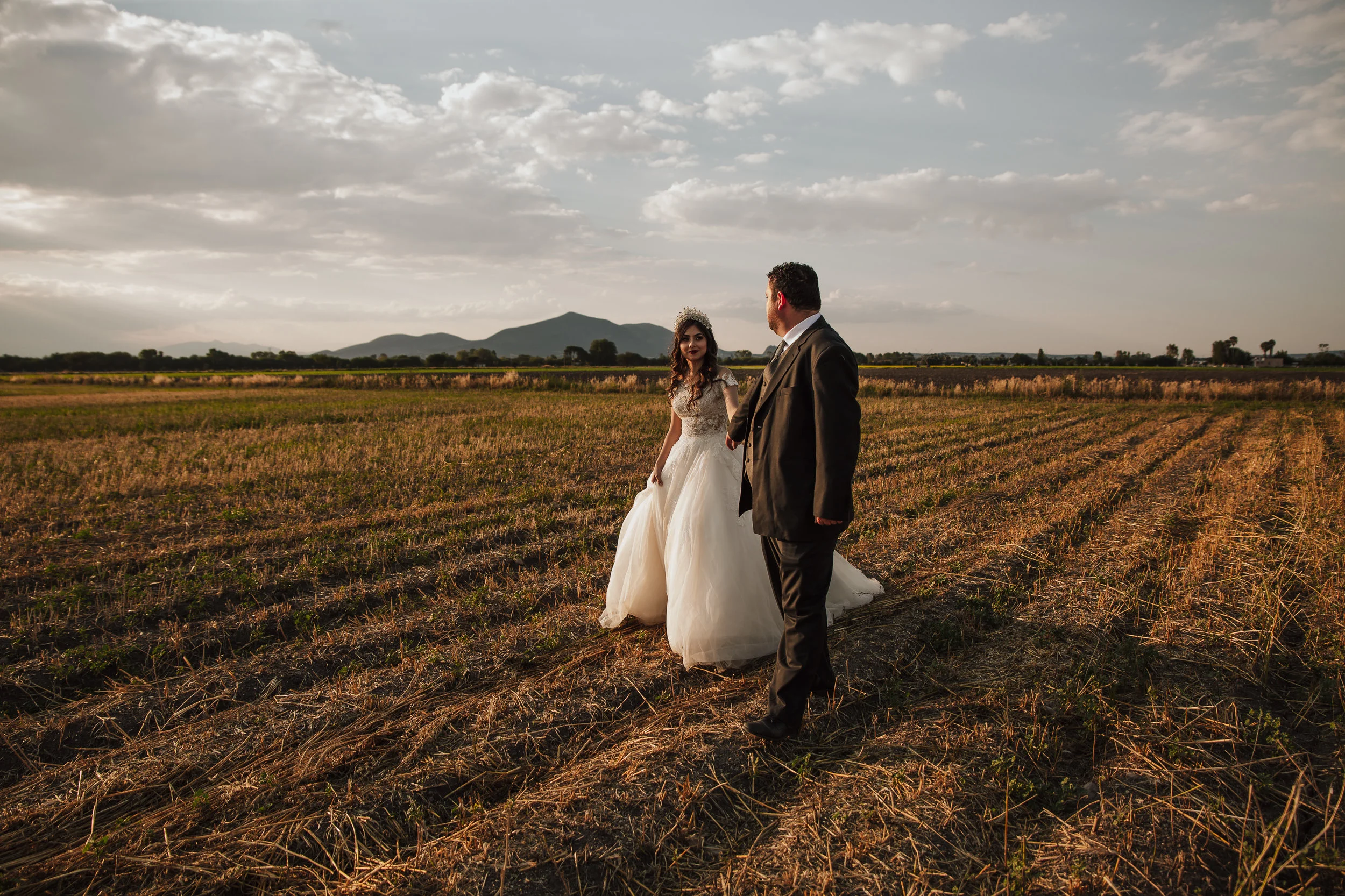 Fotografo-de-bodas-destino-Mexico-wedding-destination-photographer-san-miguel-de-allende-guanajuato-queretaro-boho-bohemian-bohemio-chic-editorial-carotida-photographer-canada-banff-alberta