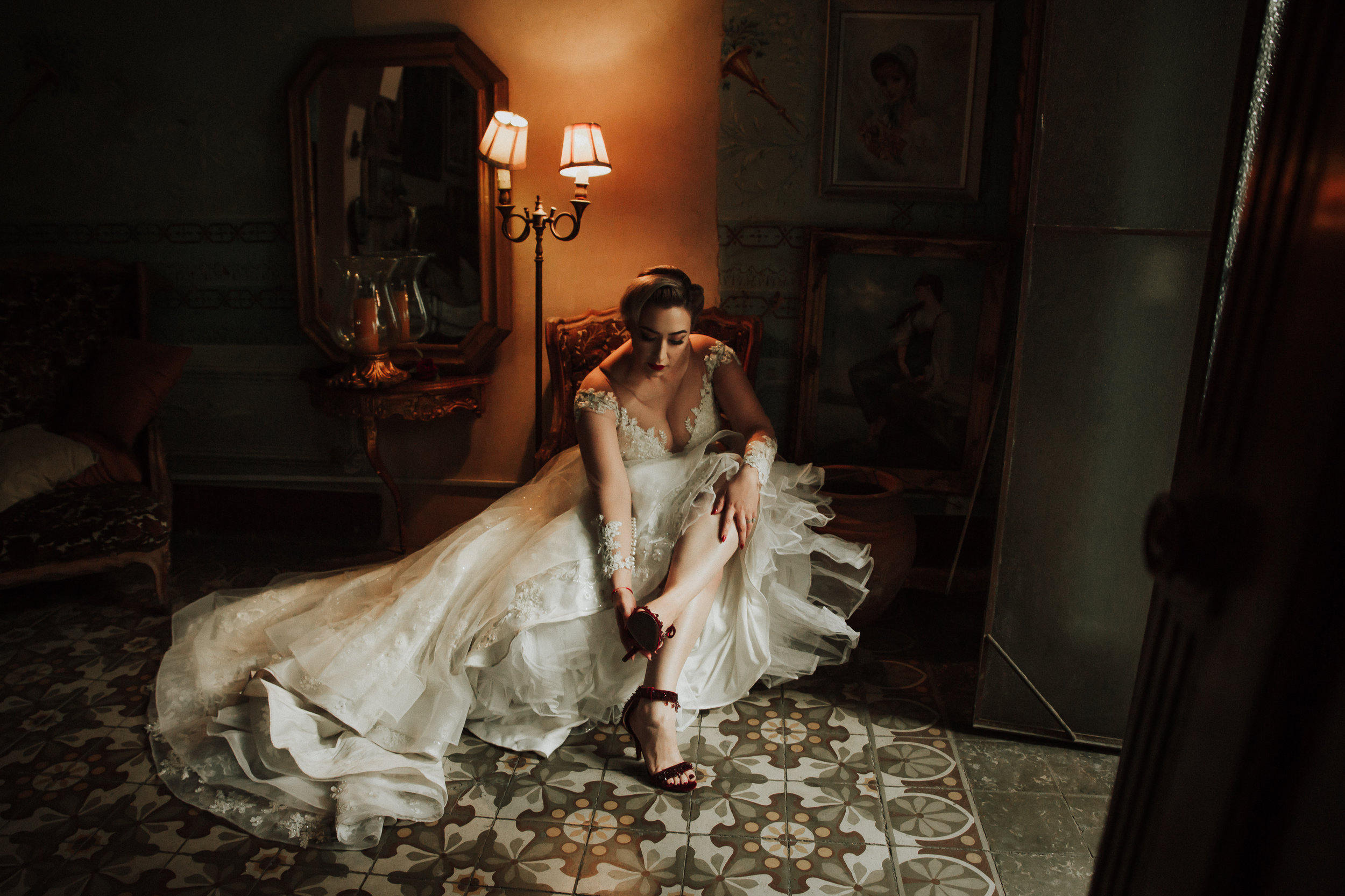 Fotografo-de-bodas-destino-Mexico-wedding-destination-photographer-san-miguel-de-allende-gto-guanajuato-queretaro-boho-bohemian-bohemio-chic-editorial-carotida-photographer-italian-gothic