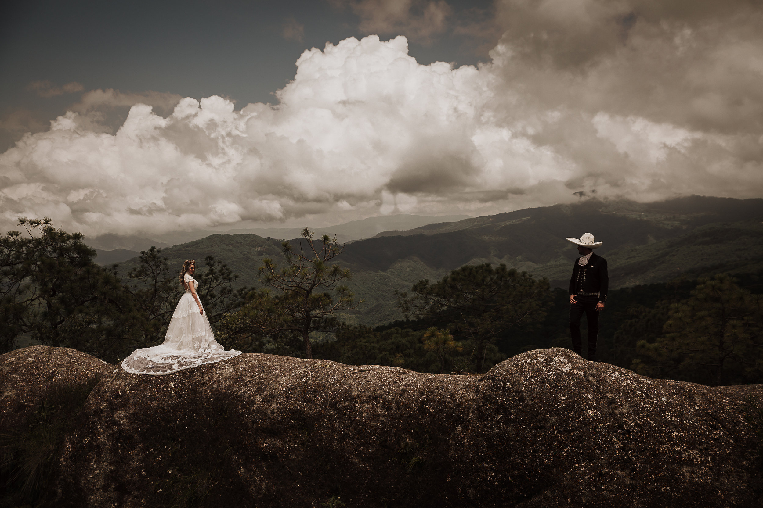 Fotografo-de-bodas-destino-Mexico-wedding-destination-photographer-san-miguel-de-allende-gto-guanajuato-queretaro-boho-bohemian-bohemio-chic-wedding-editorial-wedding-carotida-photographer