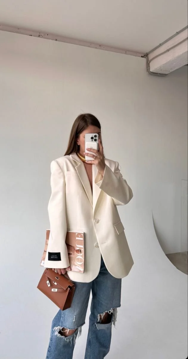 The_lumiere Leinlena.jpeg