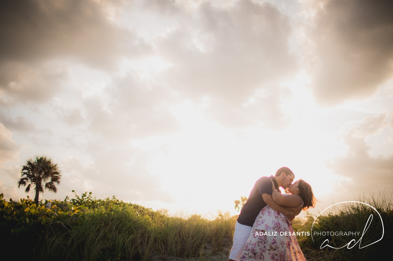 John U Lloyd Beach State Park Paint War Dania Beach Fort Lauderdale Engagement Session 16.jpg