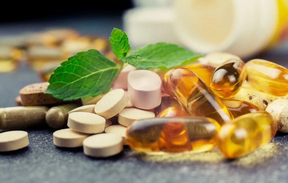 "Is Taking a Multivitamin Worth the Risks?" Review