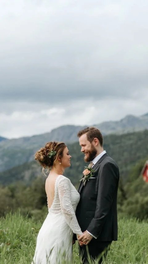 Wedding Officiant Denver
