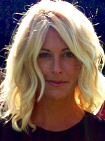 LINDY REFNES, HAIR STYLIST (310) 913-0944 From Northern California to So Cal… Lindy has been cutting hair since the age of 14. In 2000 she was excited to embark on a career opportunity to study, work and travel with the famed Cristophe of the Cristophe Salon in Beverly Hills where she honed in on her skill set only to master all of her magical techniques. Lindy's clients are from all over the world, with all types of careers and all walks of life. Her clientele ranges from Sports Illustrated Swim Suit models, rock stars, actors, and directors to lawyers, doctors, architects and other business professionals in various fields. She adores living and working in Pacific Palisades at Mila Salon. She enjoys cutting and styling her friends in her neighborhood. Lindy strives to give the most extraordinary haircut that is complimentary and personable to each and every person. “There are many details involved, a cut must be tailored, designed & created to suit the individuals lifestyle and needs.”