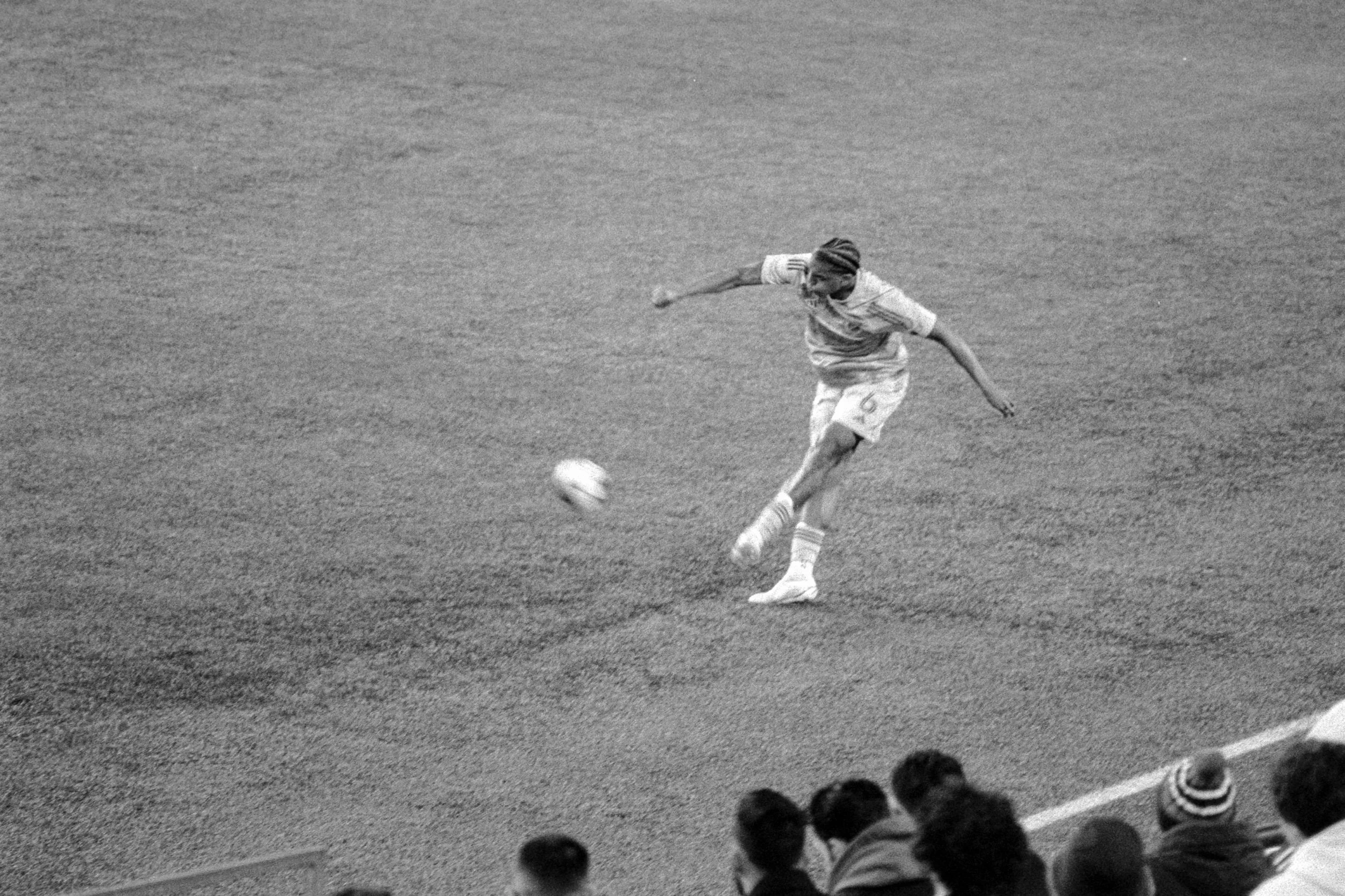 050423 Nikon F3 Ilford HP5 1600-57.jpeg