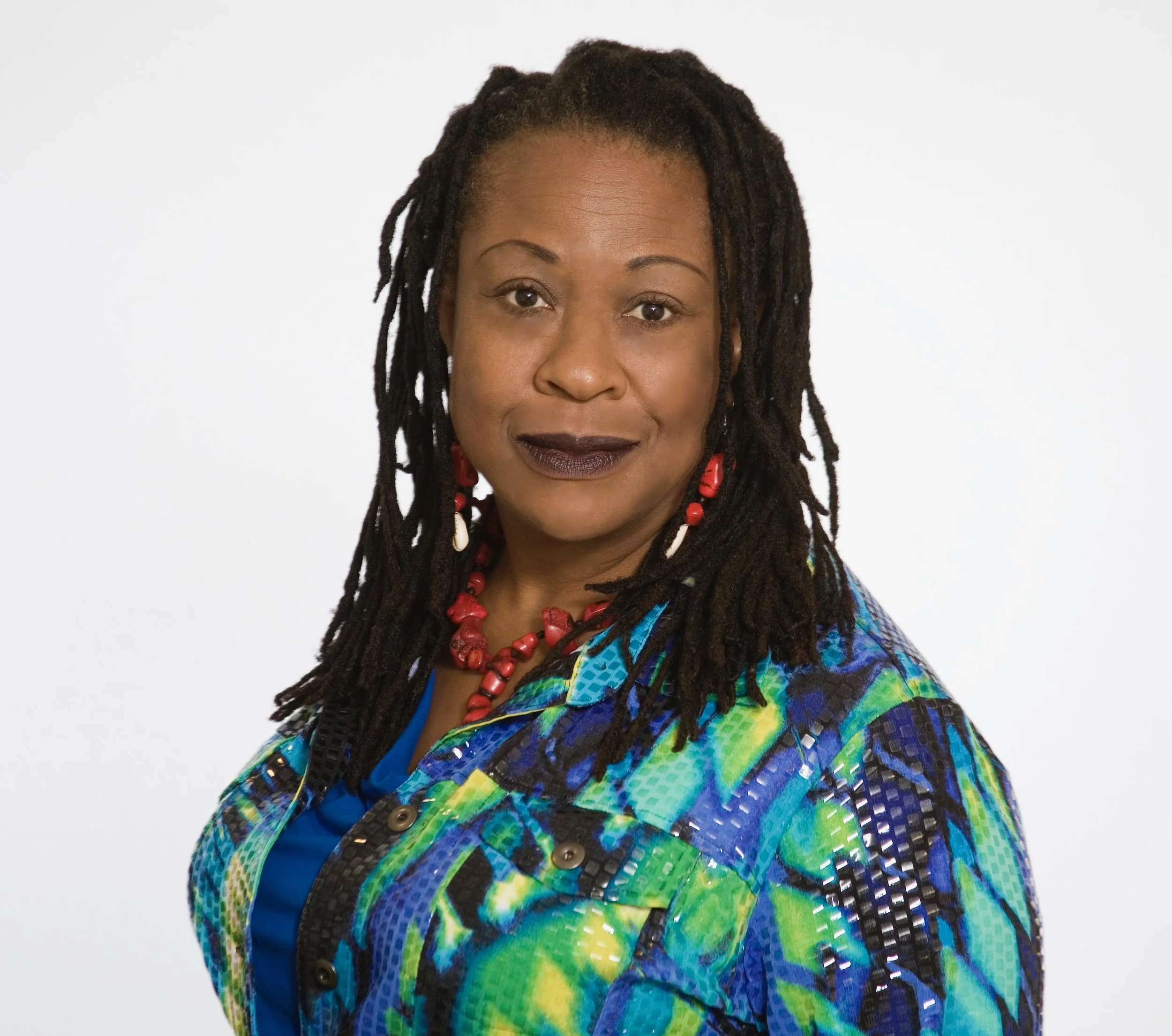 Maudlyne Ihejirika headshot.jpeg