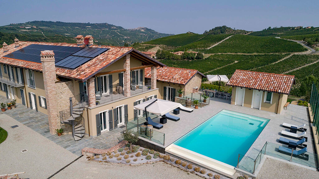 Beautiful setting in the hills of Piedmont.