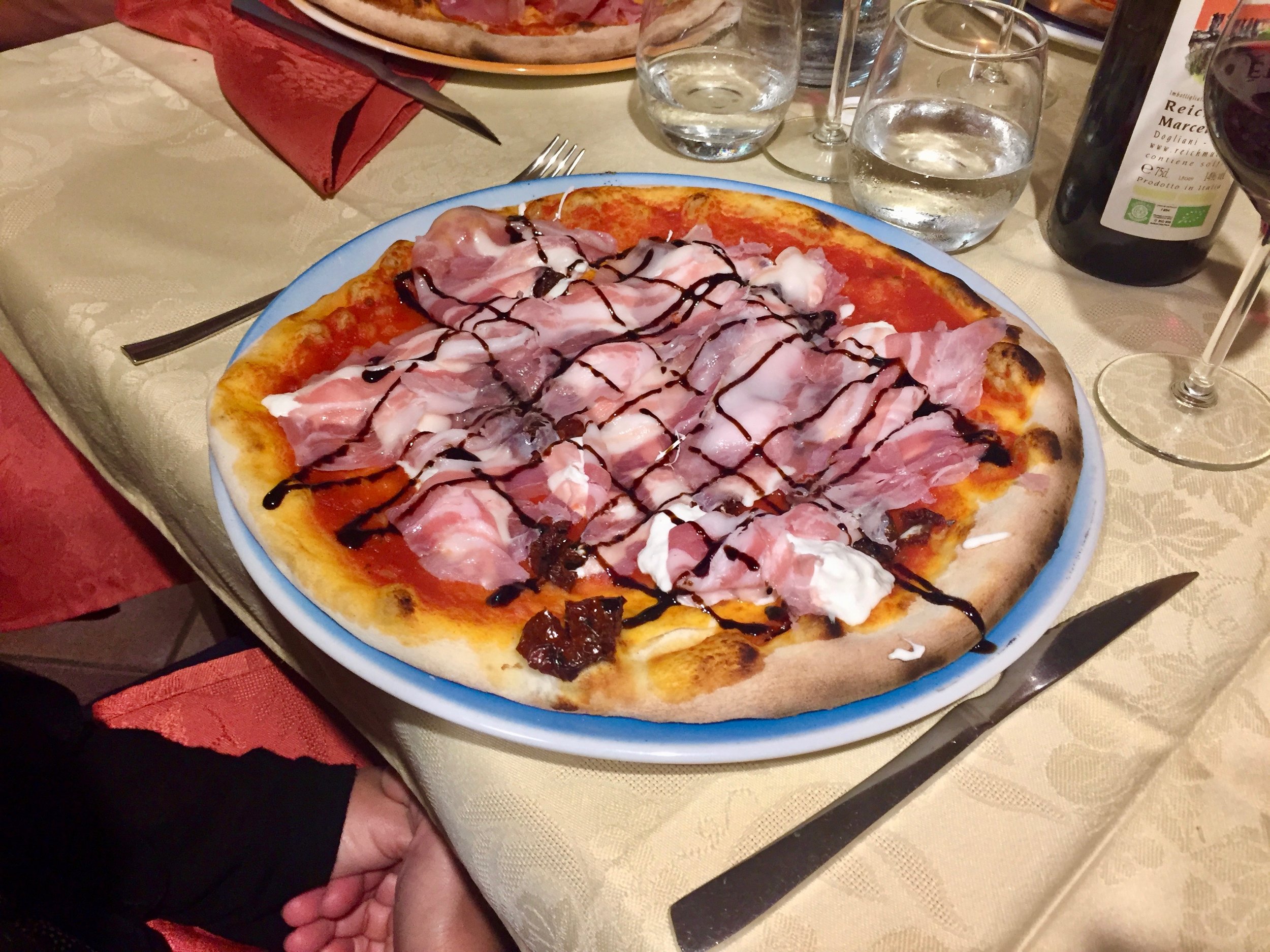 Some of the pizza at Cascina Manzo