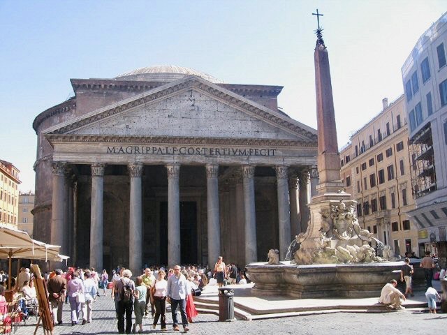 The Pantheon in Rome is a must see