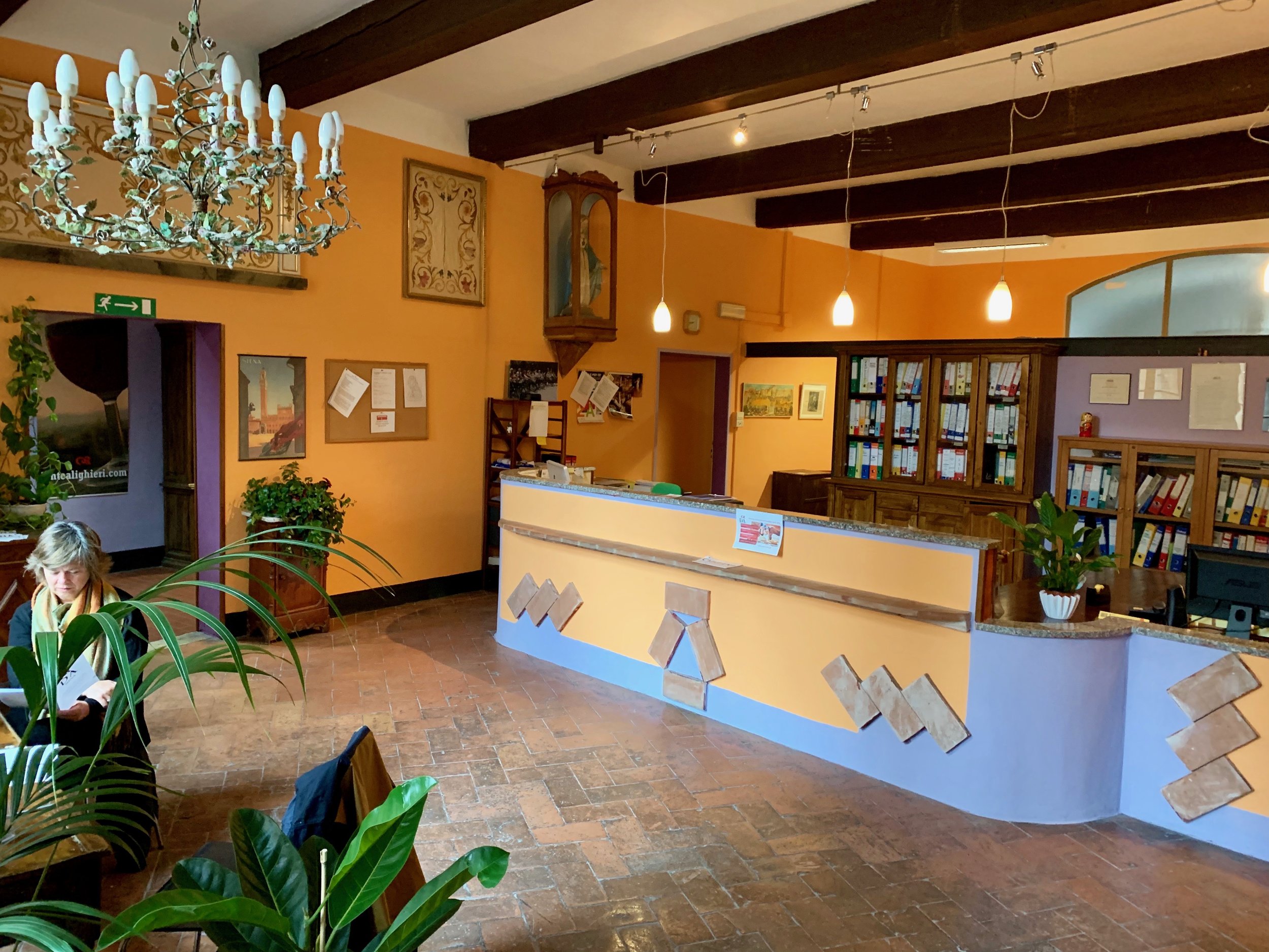 The lobby at Scuola Dante Alighieri