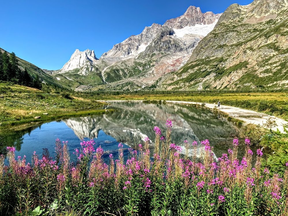 Four Days on the Tour du Mont Blanc: Les Houches to Courmayeur