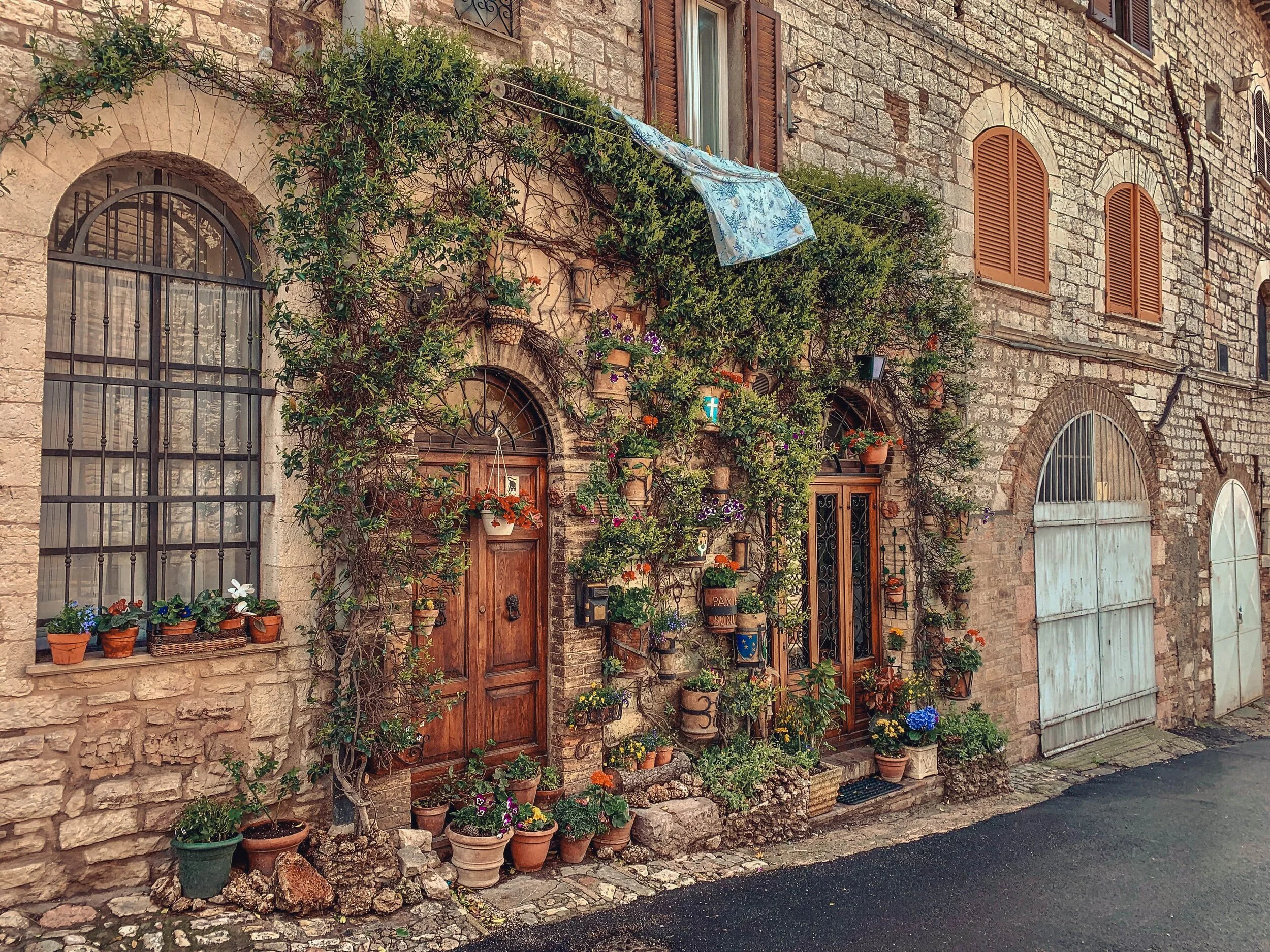 EuroTravelCoach_AssisiItaly-min.jpg