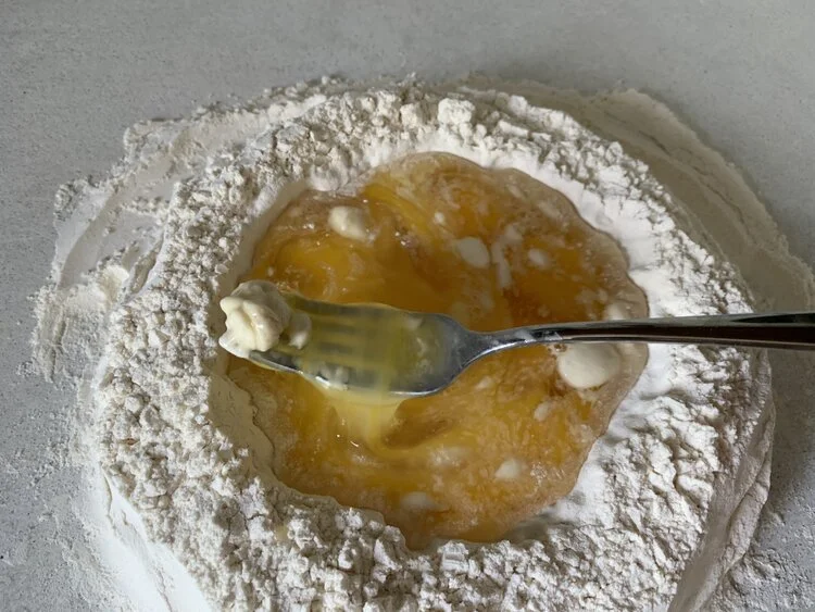 Hand Rolled Egg Pasta: A Fun and Delicious Project