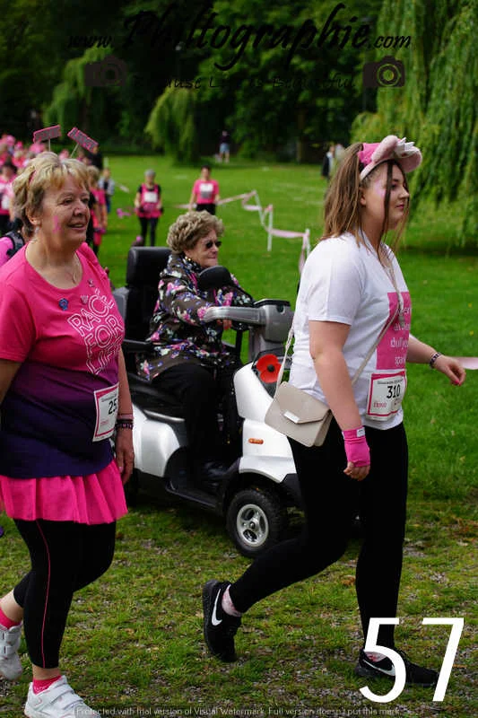 Gloucester 2017 Race For Life 57.jpg