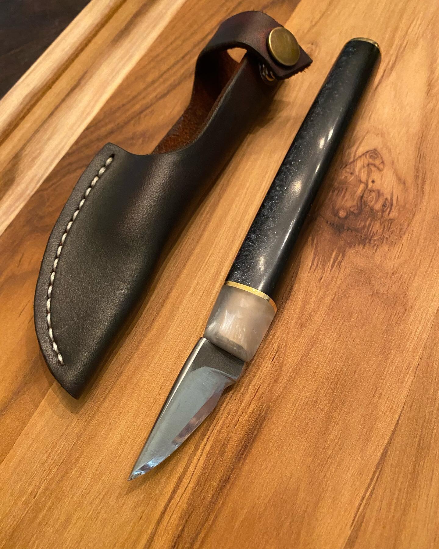 Made something different! Stainless stainless utility knife with epoxy resin handle and brass.