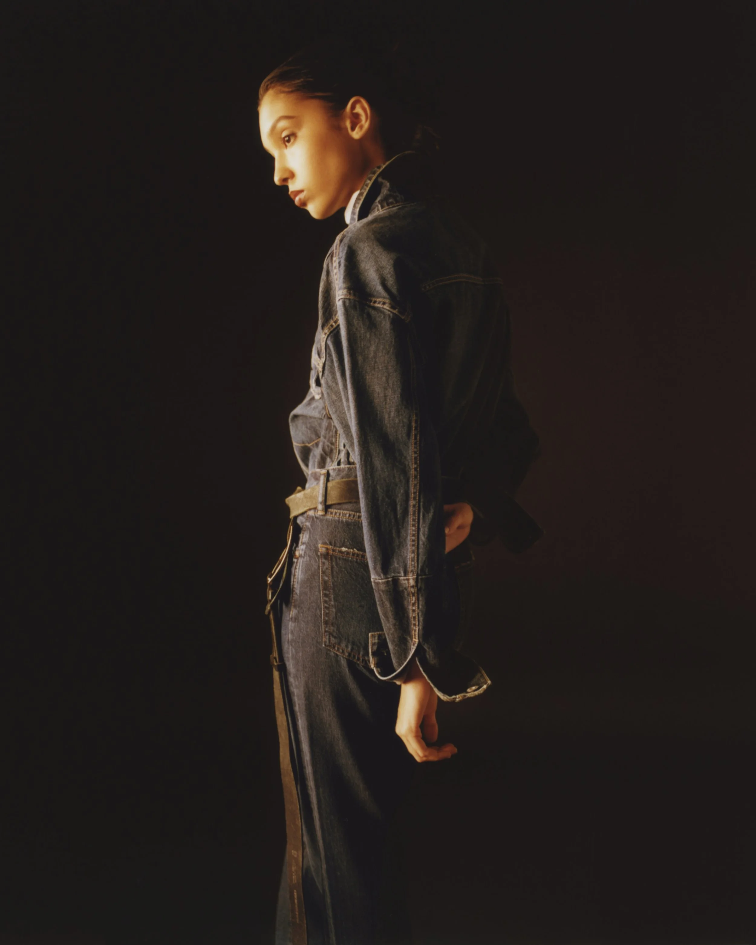 MOUSSY_VINTAGE_FW25_1.jpg