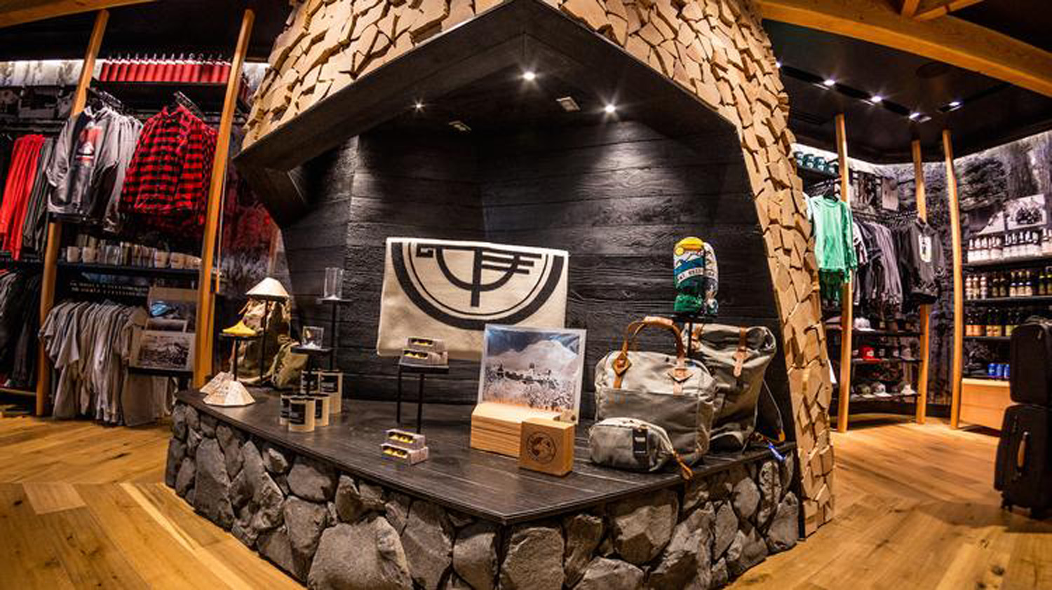 06_TimberlineBizJournalsFireplaceCloseup.jpg