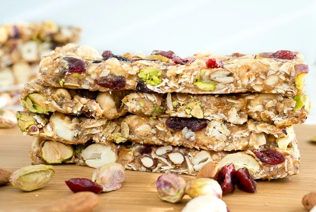 Healthy-Homemade-Granola-Bars-8-2.jpg
