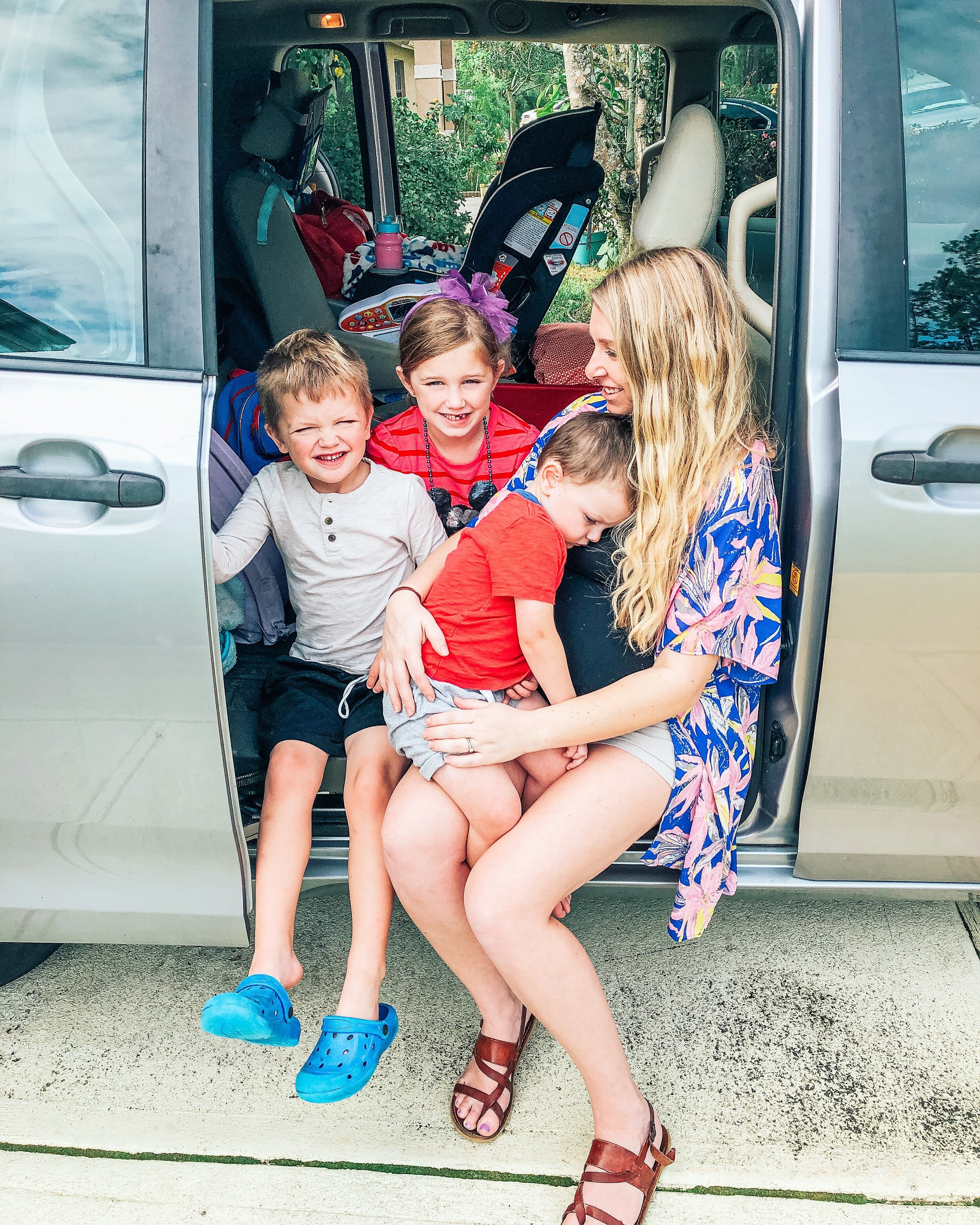 21 Super Fun Road Trip Activities for Kids - Frugal Mom Eh!