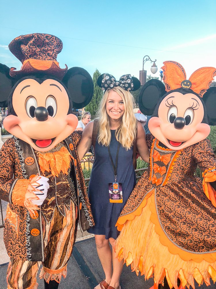 Summer Disney Outfits for Hot Park Days - Central Florida Chic