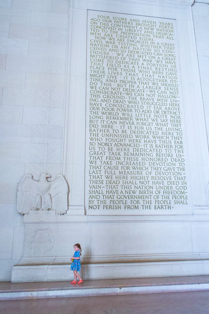 lincoln memorial with kids in washington dc 1 day itinerary.jpg