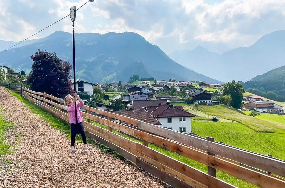 Pitzis Kinderhotel review zipline.jpg