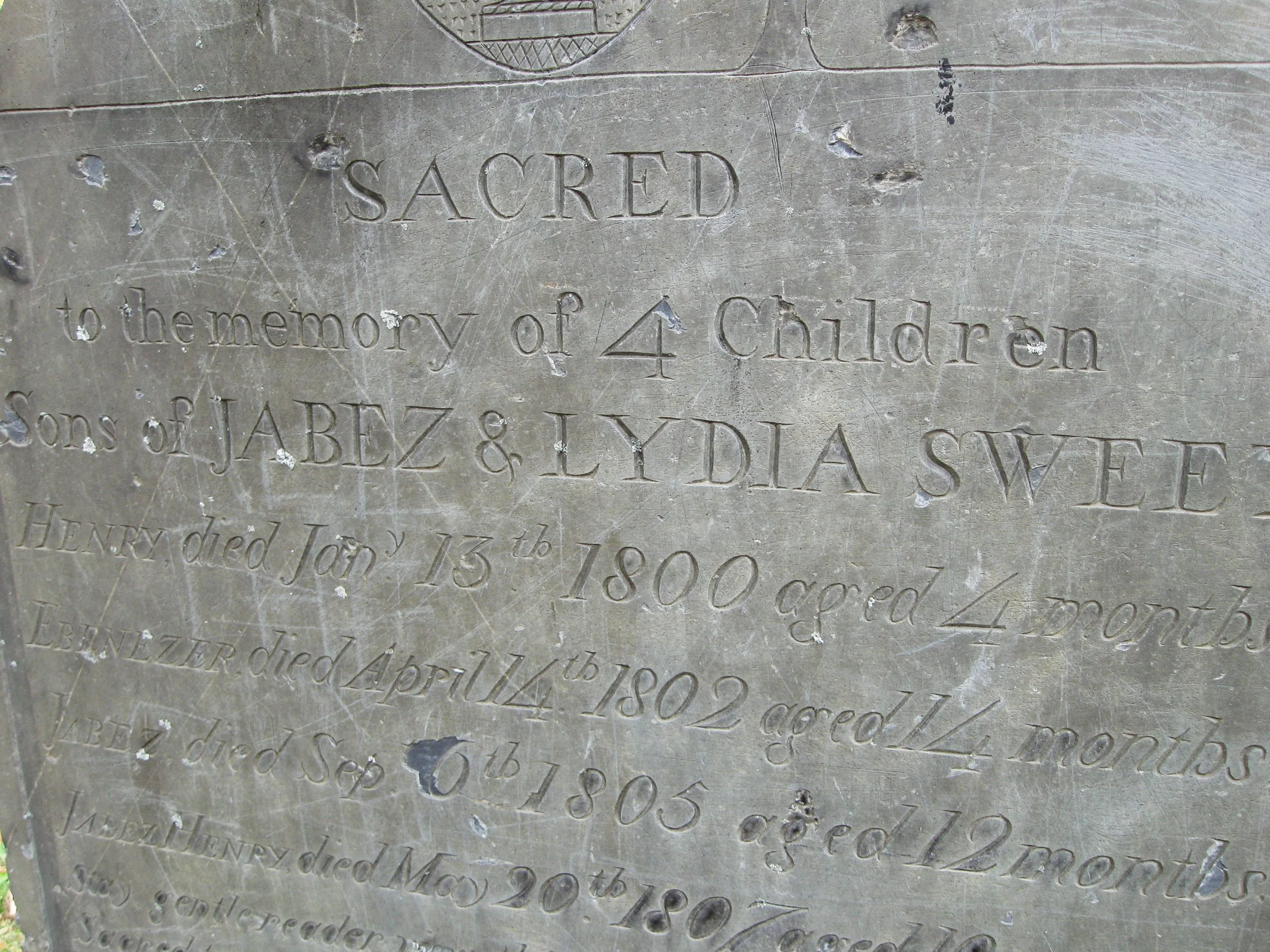 The italic is particularly impressive. The serifs are so delicate!