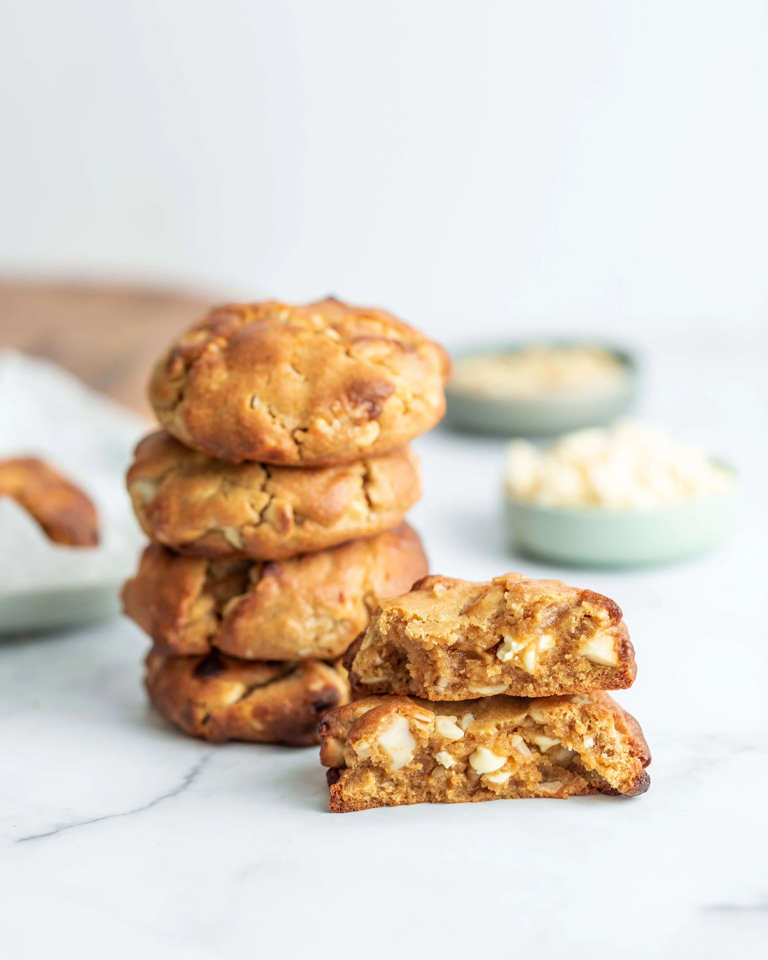 The Best NY Style Chunky White Chocolate Macadamia Cookie
