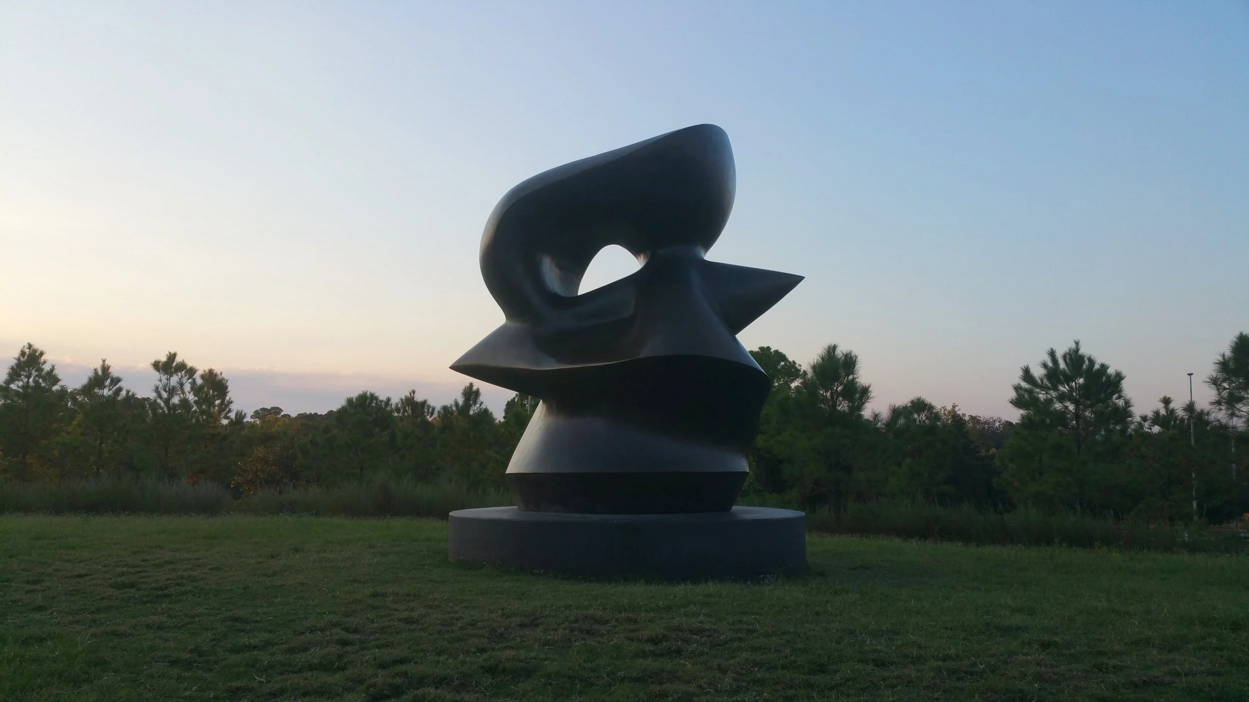 Spindle - Henry Moore, 1979