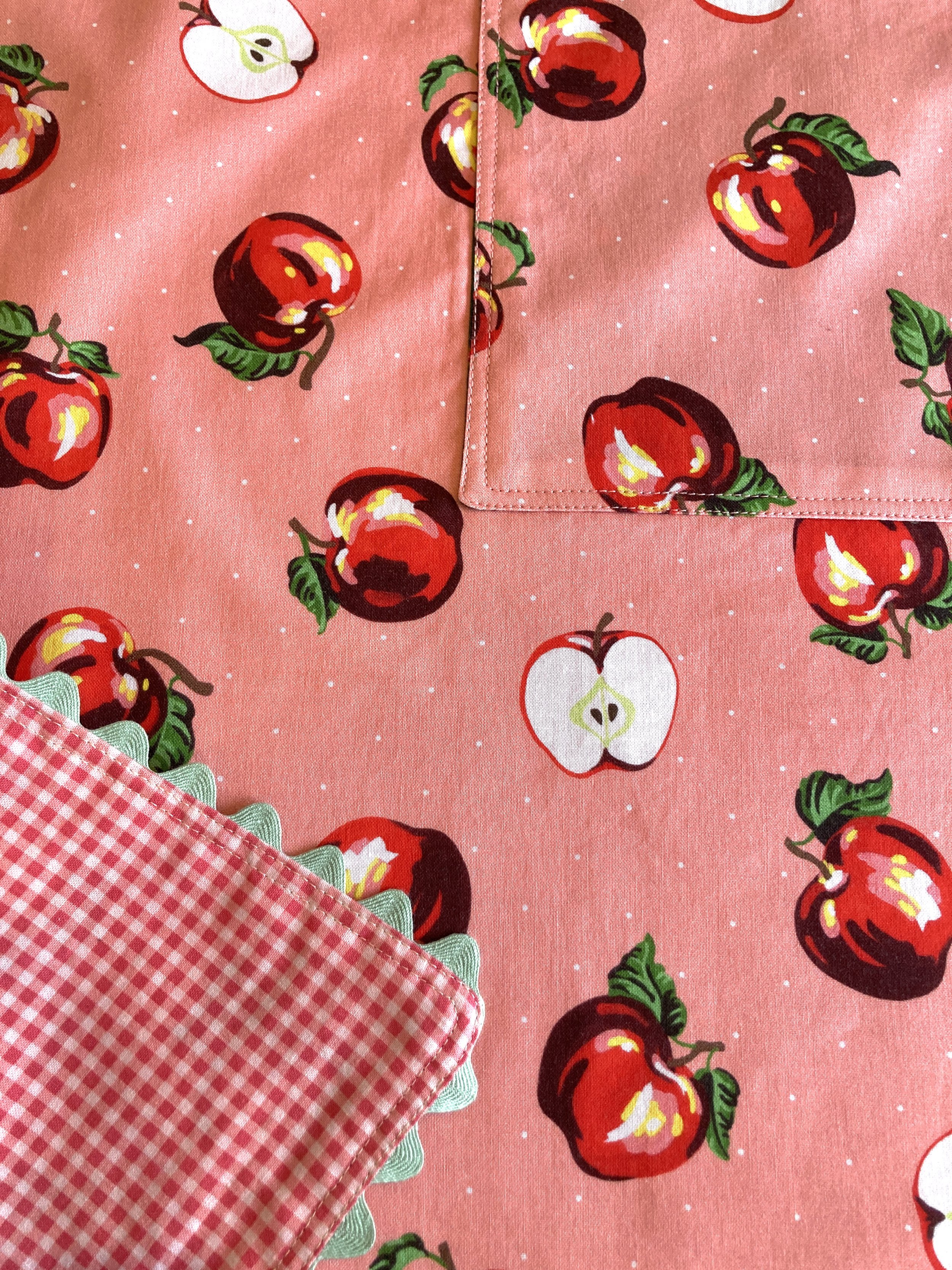 Apple A Day Detail-E.JPG