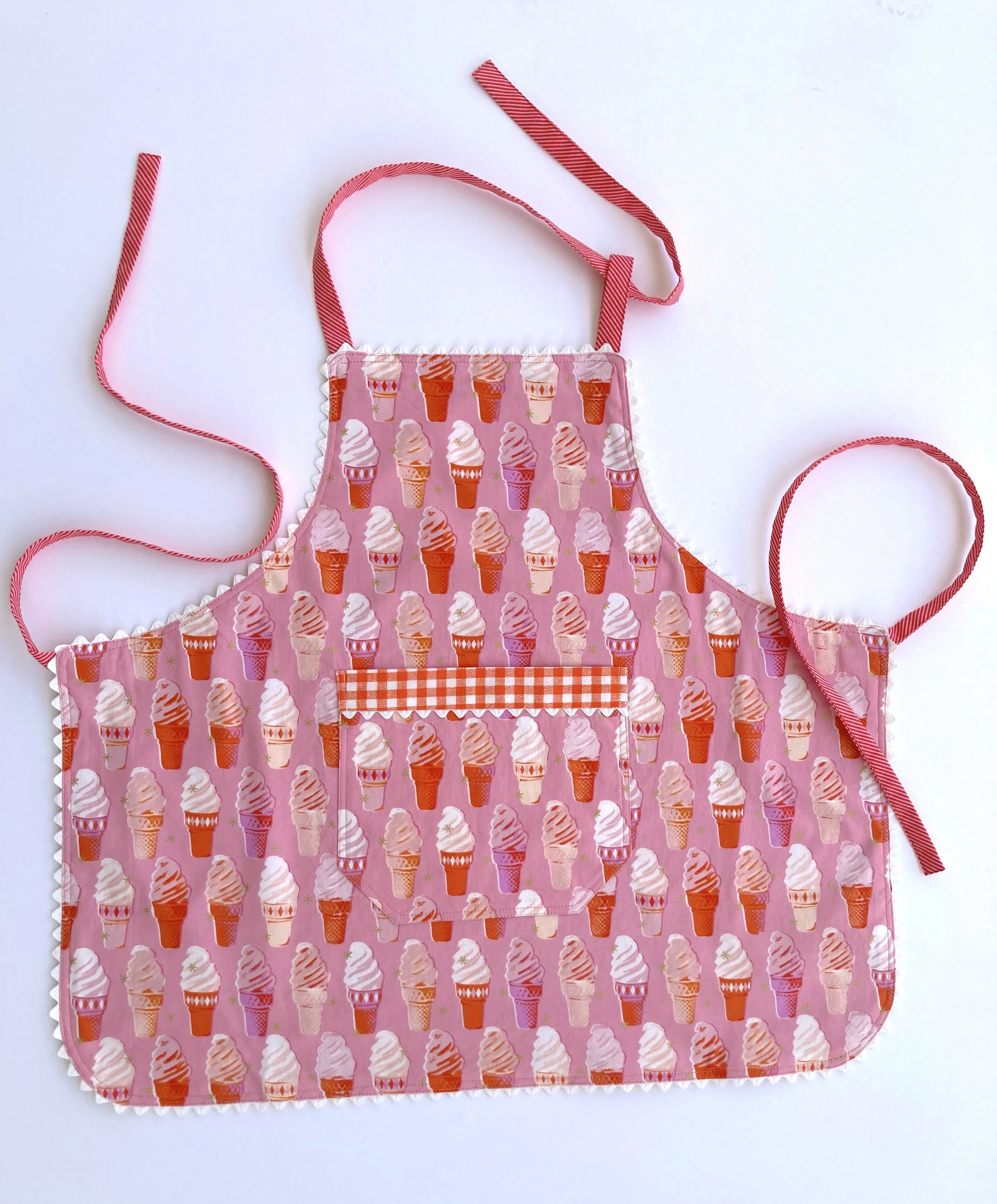 kid pink ice cream-E.JPG
