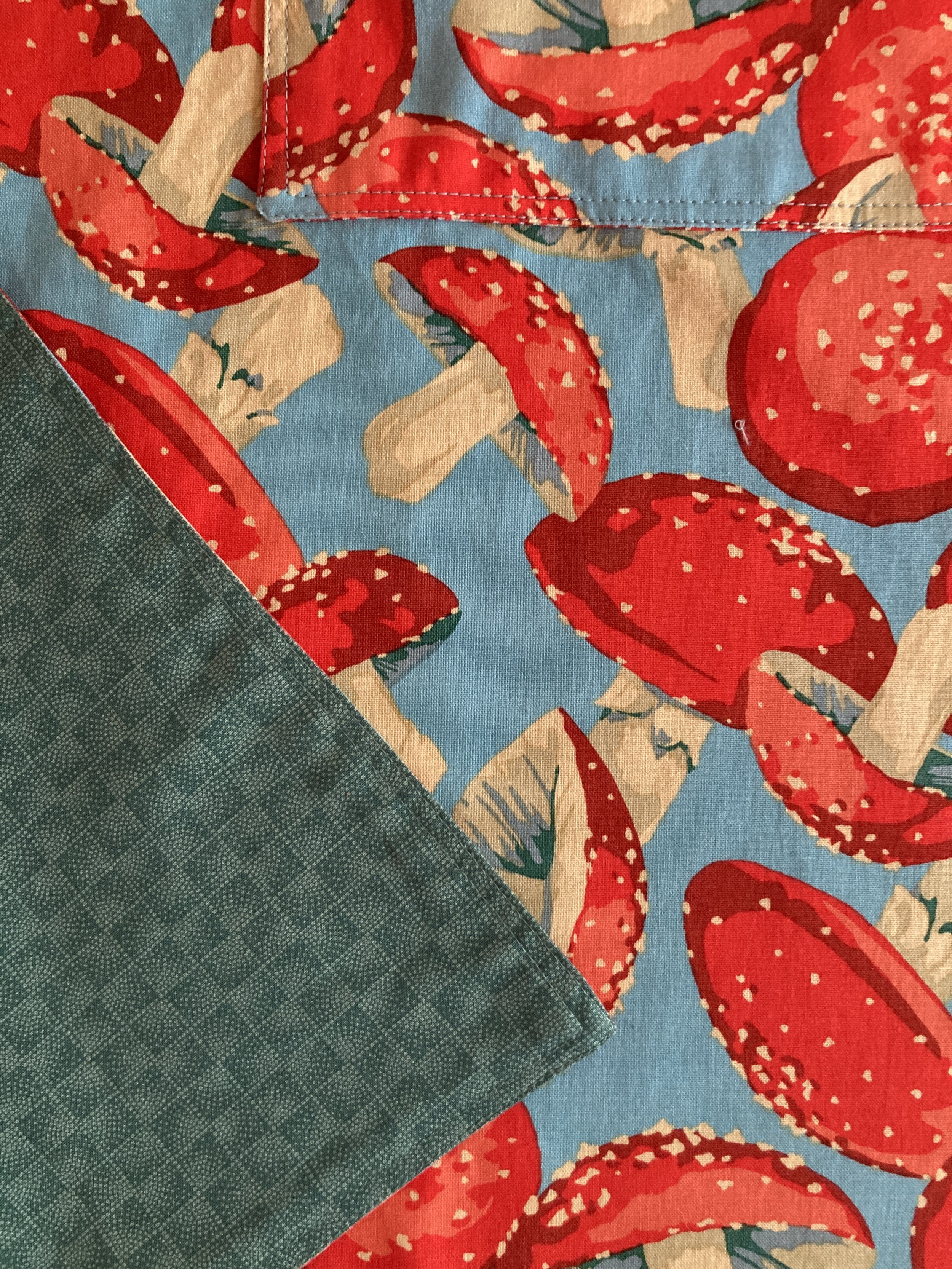 Aqua Mushroom detail-E .JPG