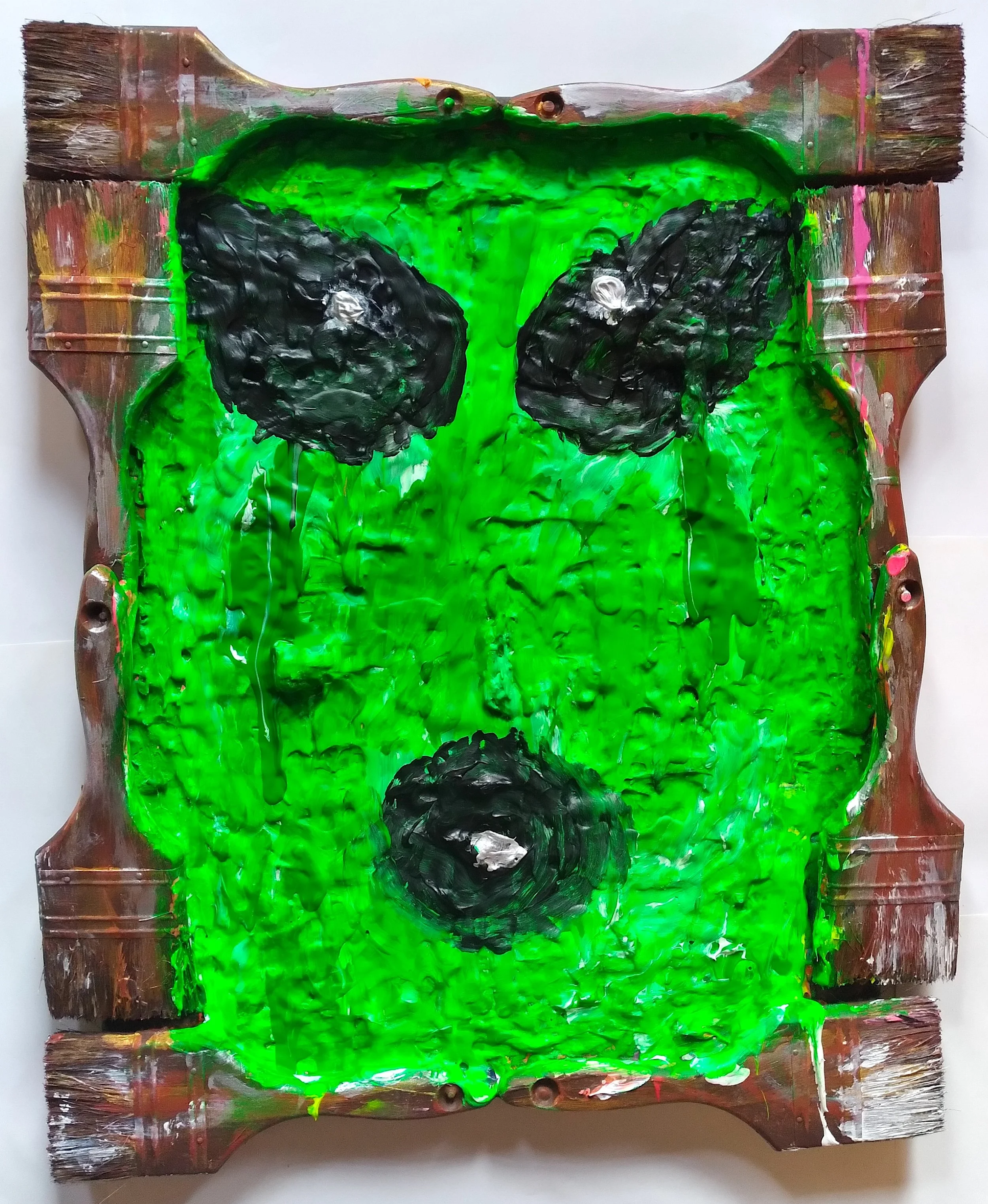 Alien, 2013. Oil, acrylic on canvas and brush frame. 20” x 16”.