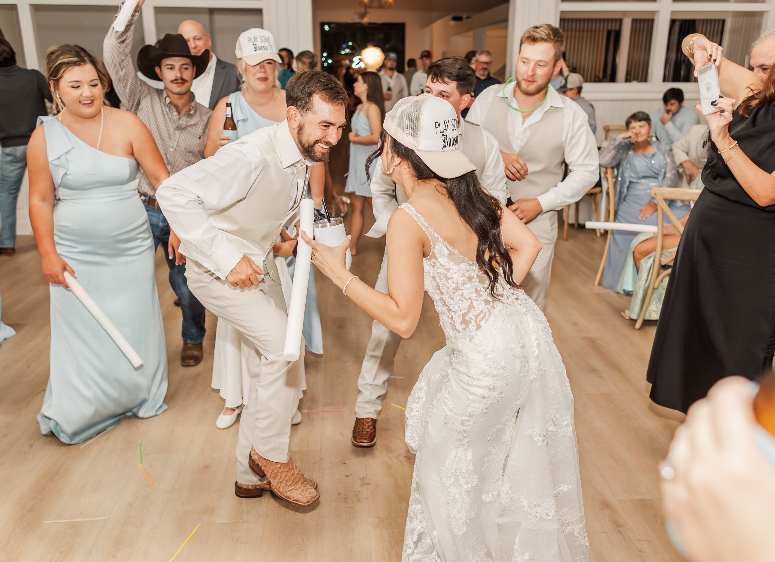 Mr.&Mrs.Estis-23.jpg