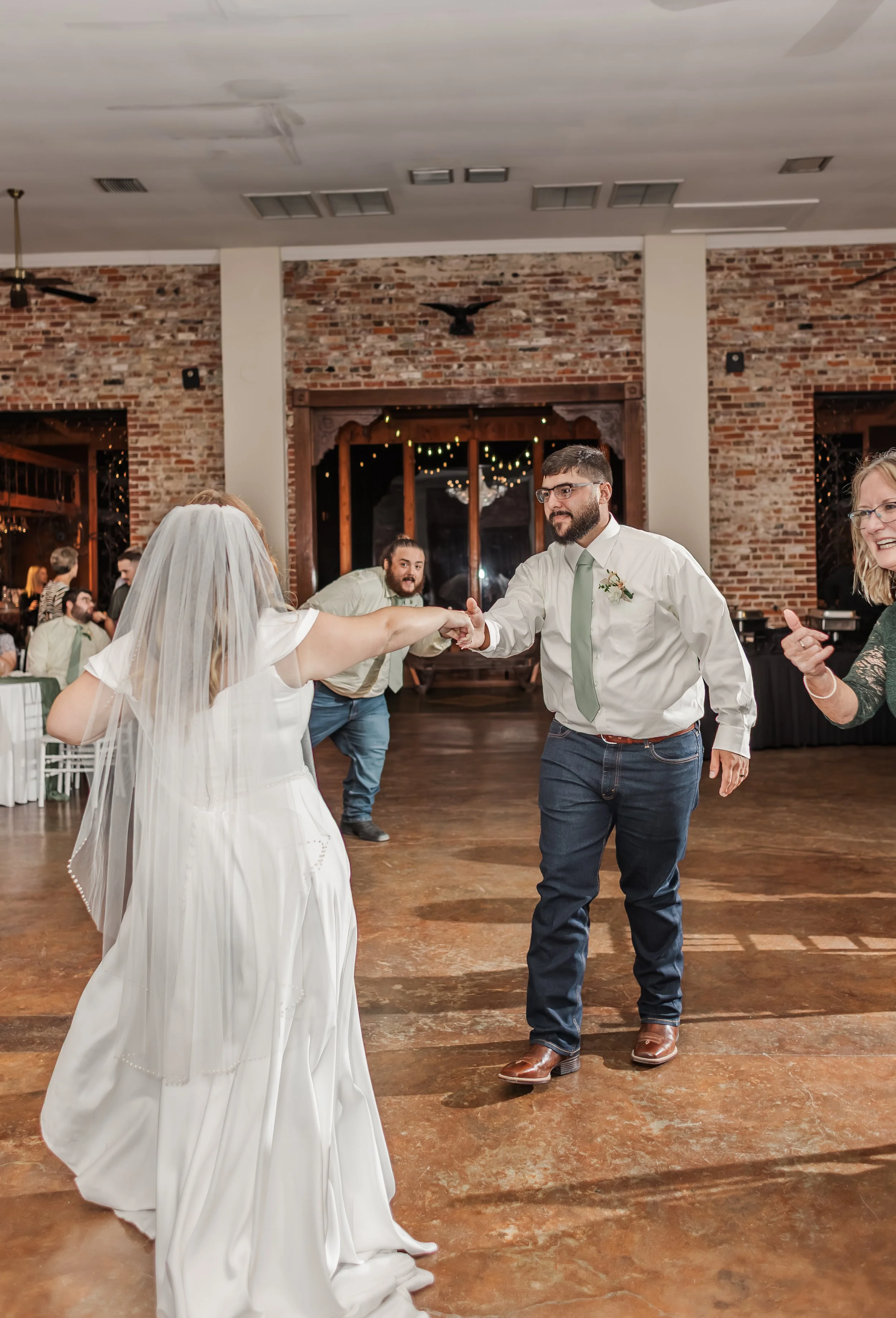 Mr.&Mrs. Brasseaux-369.jpg