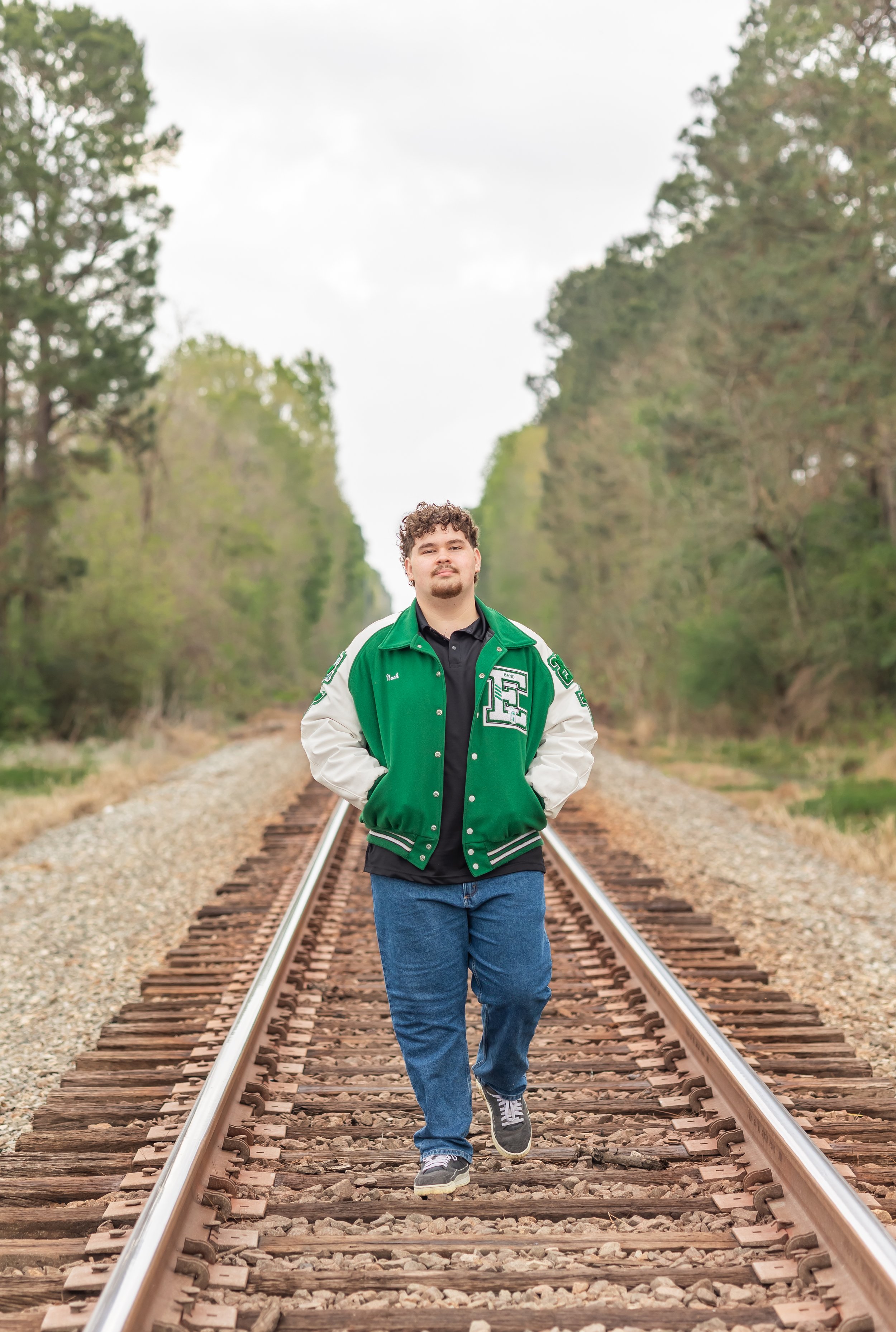 Noah Senior-27.jpg