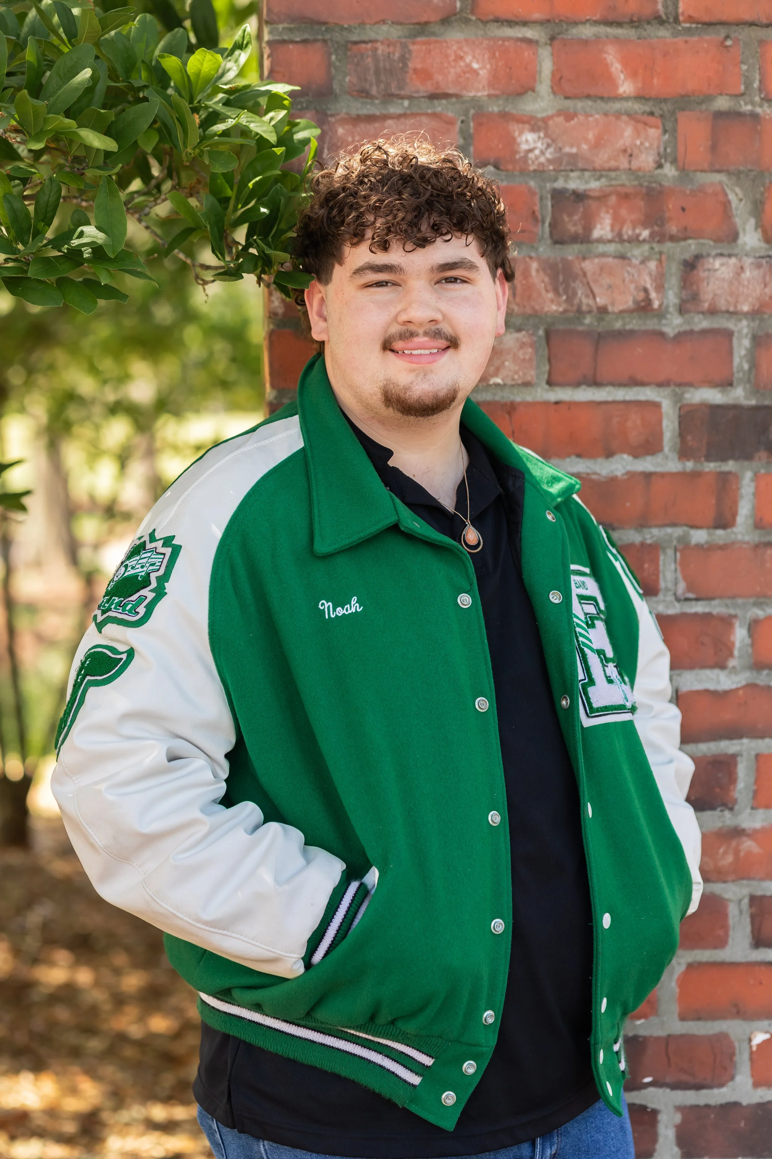 Noah Senior-30.jpg