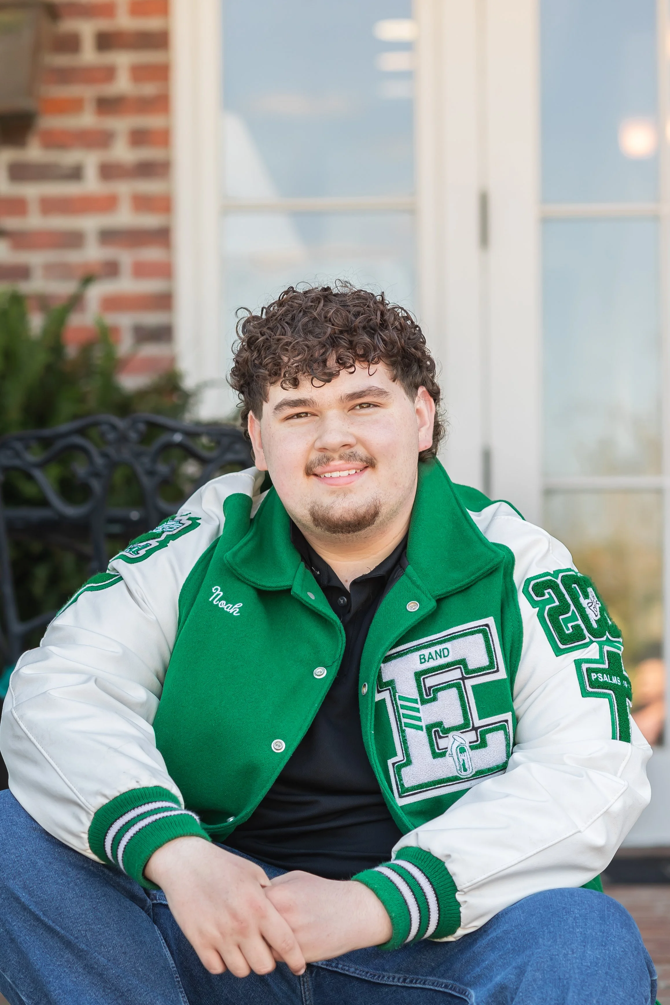 Noah Senior-39.jpg