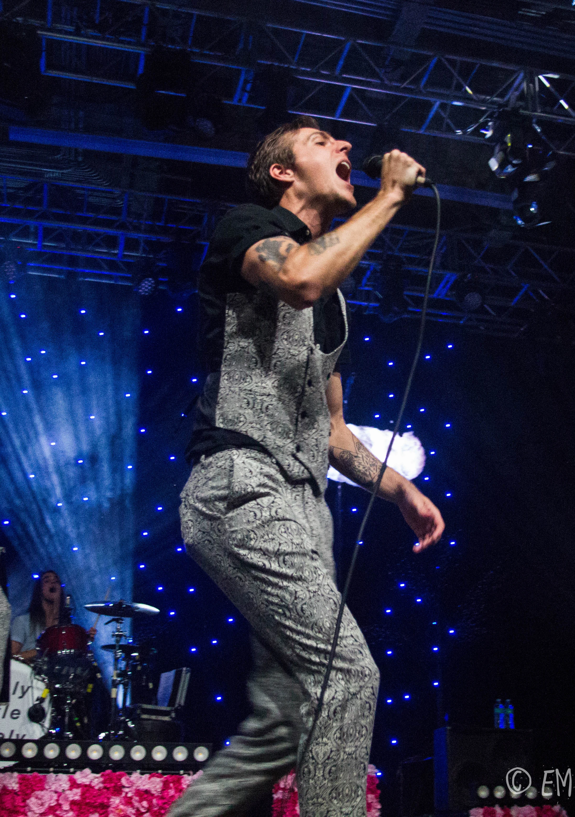 IMG_1290 vertical.jpg